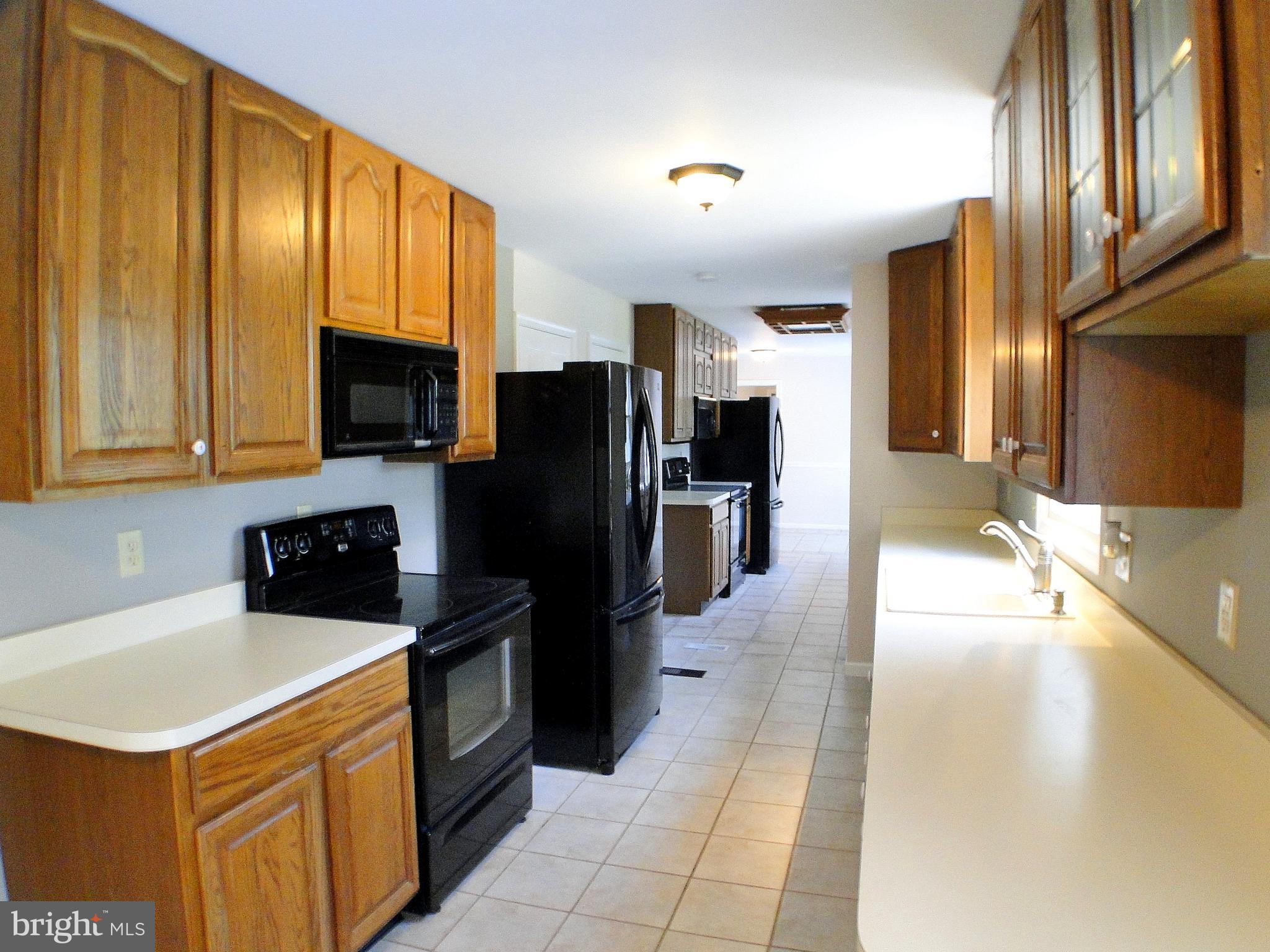 VAN BIBBER MANOR - Residential