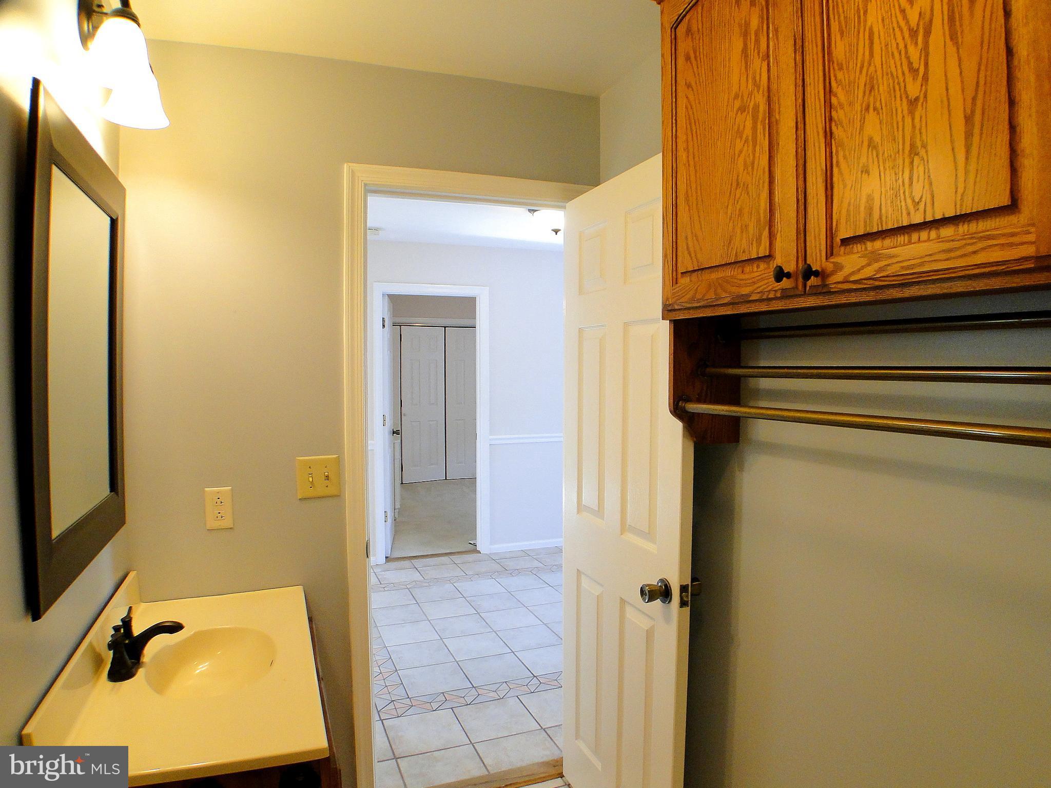 VAN BIBBER MANOR - Residential