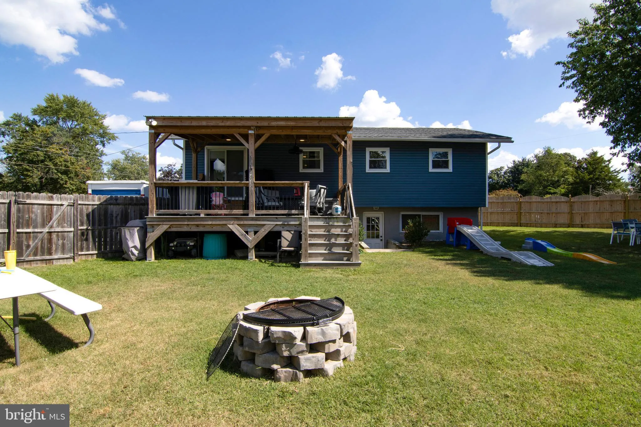 Gibbsboro, New Jersey 08026, United States, 3 Bedrooms Bedrooms, ,2 BathroomsBathrooms,Residential,Active,199480