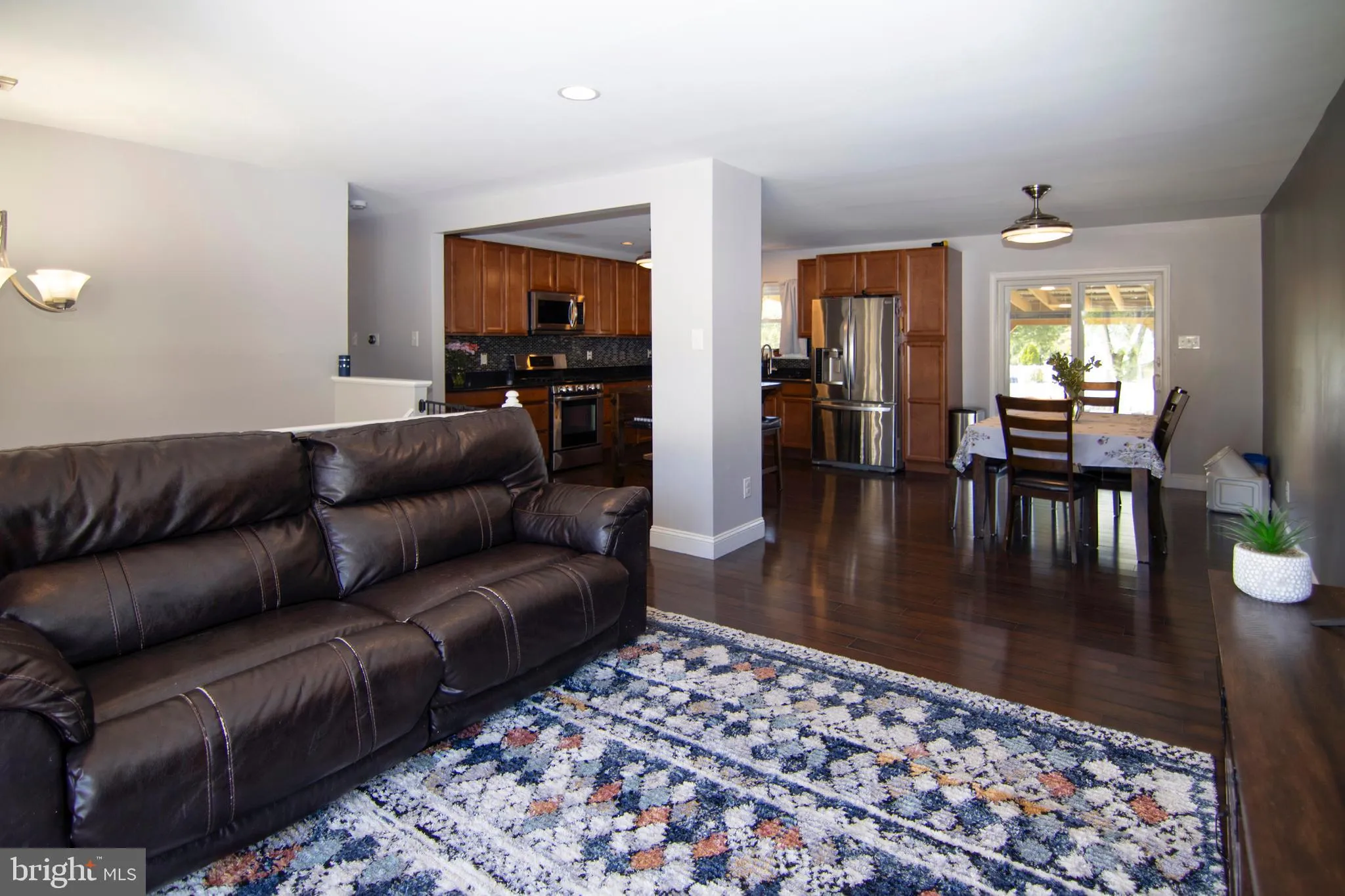 Gibbsboro, New Jersey 08026, United States, 3 Bedrooms Bedrooms, ,2 BathroomsBathrooms,Residential,Active,199480