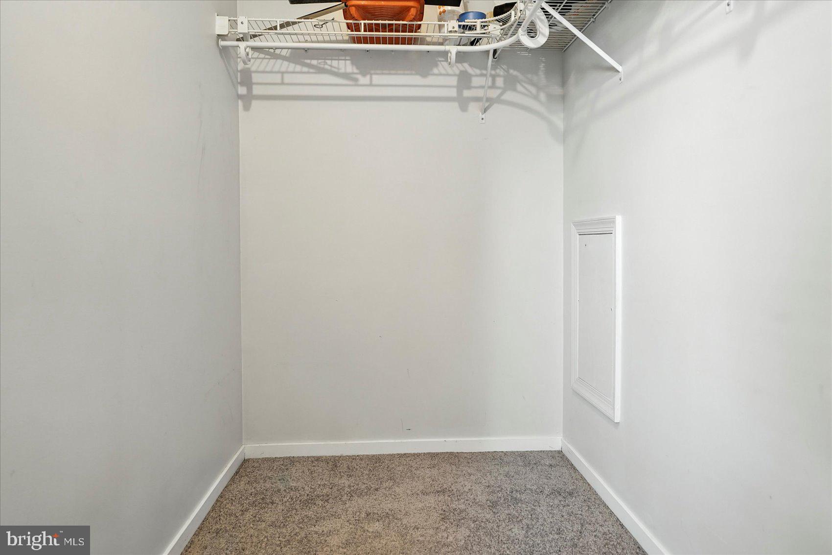 HILLCREST MANOR - Residential