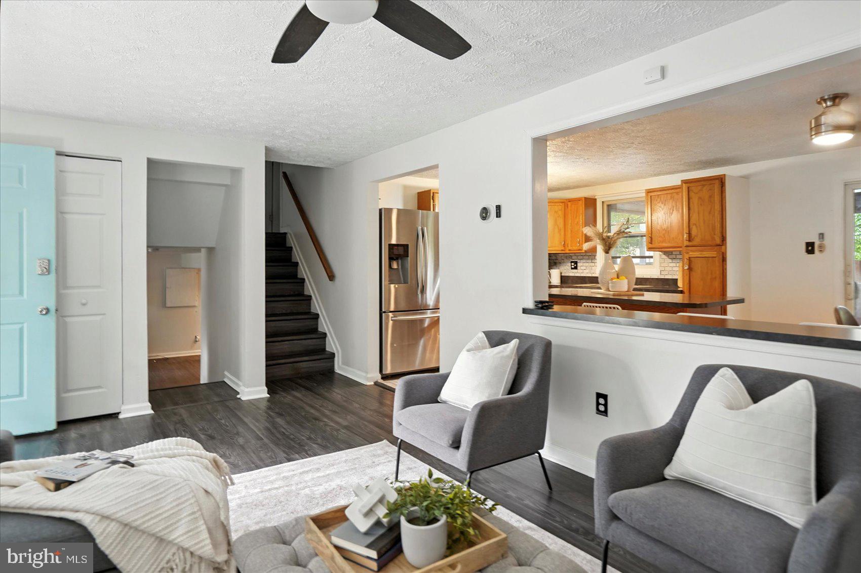 HILLCREST MANOR - Residential