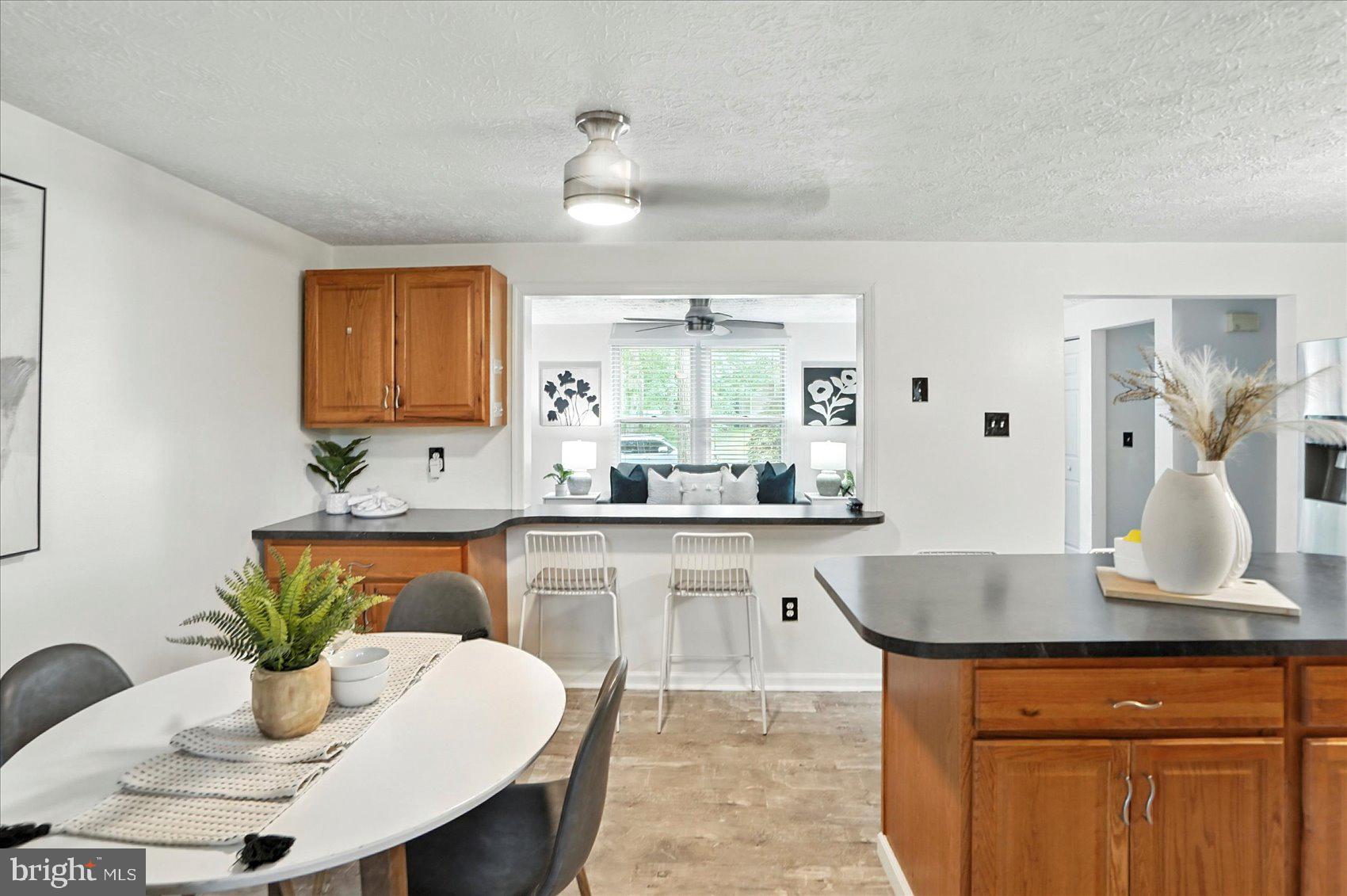 HILLCREST MANOR - Residential