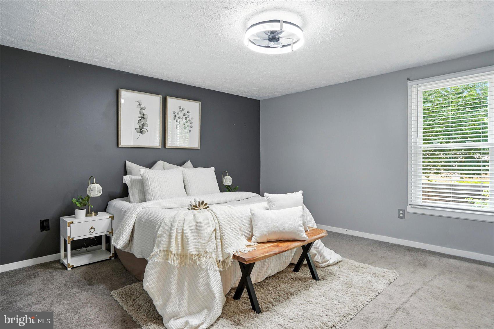 HILLCREST MANOR - Residential