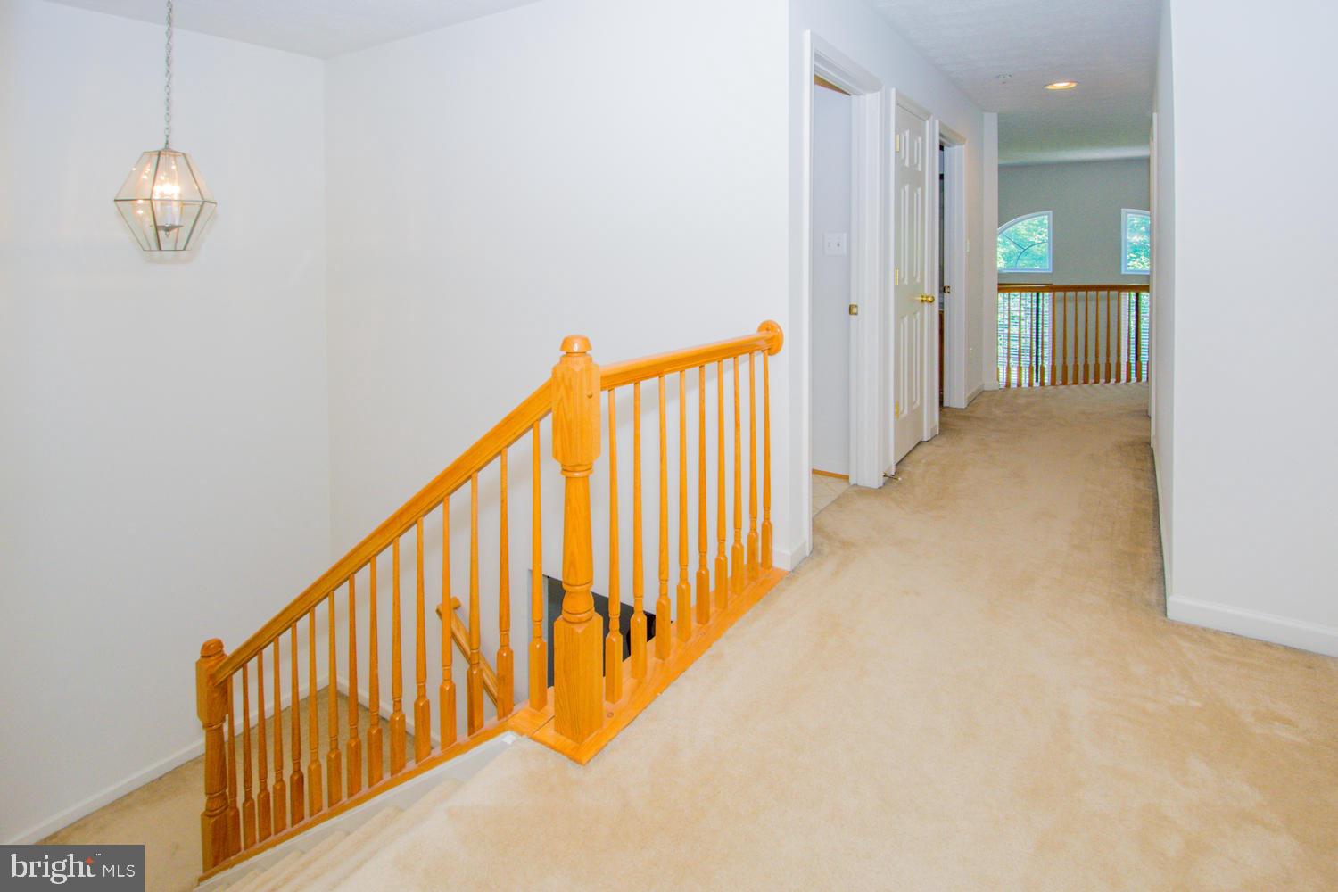 HOLLY WOODS - Residential