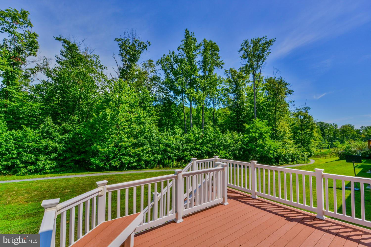 HOLLY WOODS - Residential