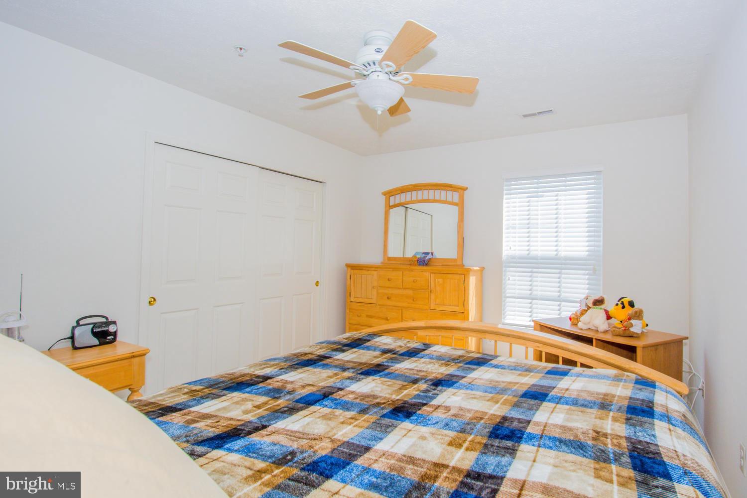 HOLLY WOODS - Residential