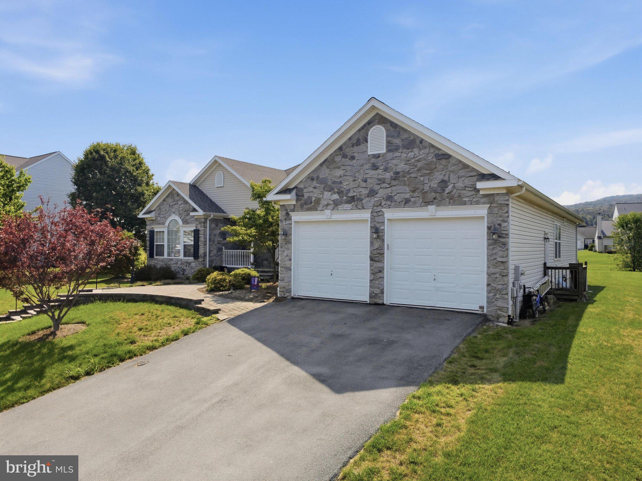 2858 BIG DIPPER LANE 20
