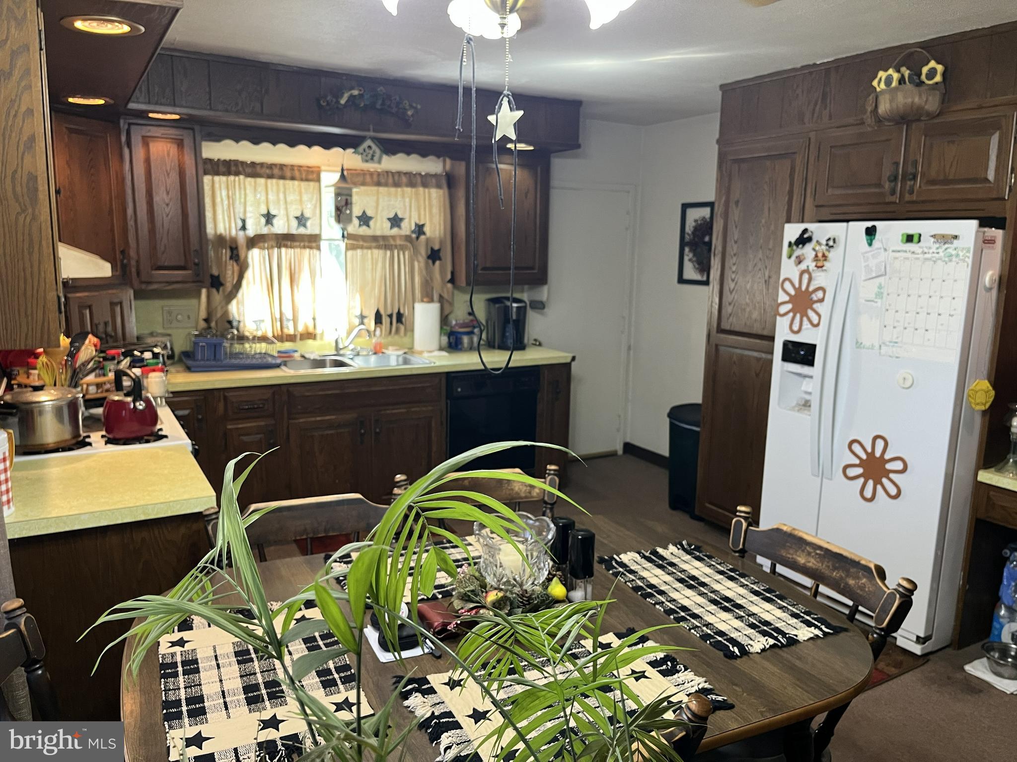 2 WARD - Residential