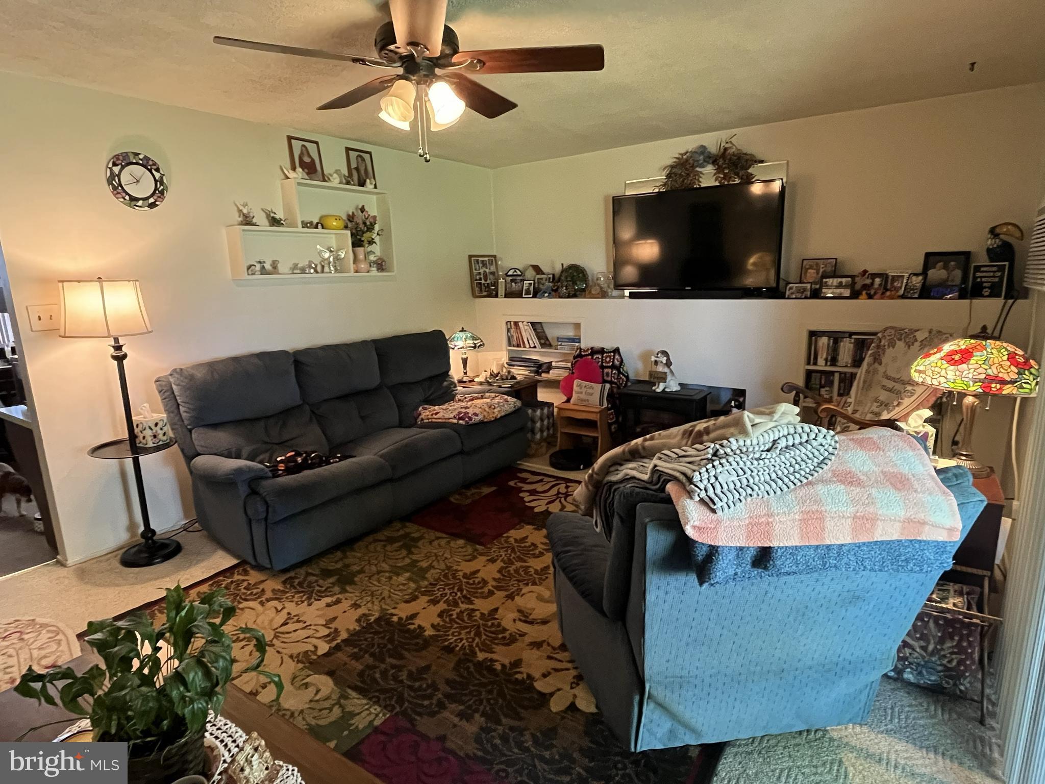 2 WARD - Residential