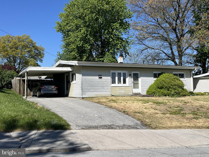 Diamond in the rough, detached rancher with 3 bedrooms, 1 bath, main floor laundry, newer roof, renovated main bath, covered patio, private fenced in yard, gas hot water and stove with potential to connect forced air furnace in future, needs some minor repairs and updating, great location close to all amenities. Great opportunity for investor or handyman owner looking to put in sweat equity. Priced accordingly – sold as is with some personal possessions to be left.