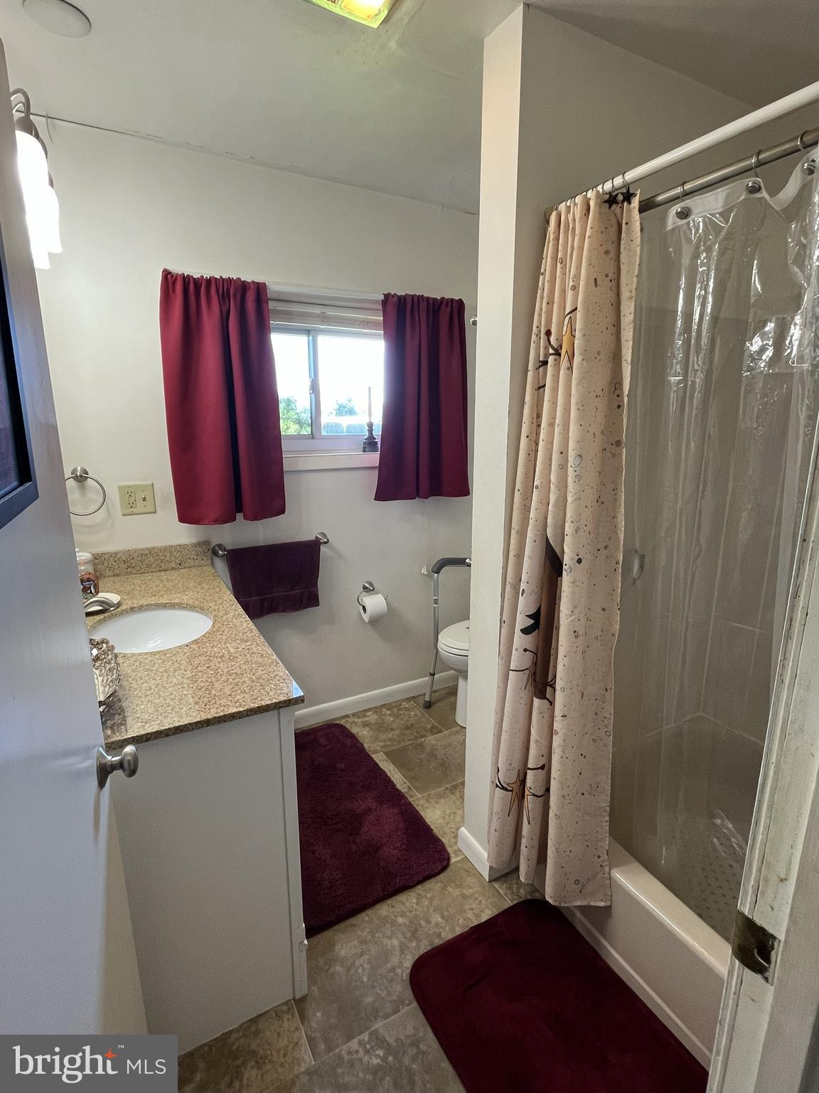 2 WARD - Residential