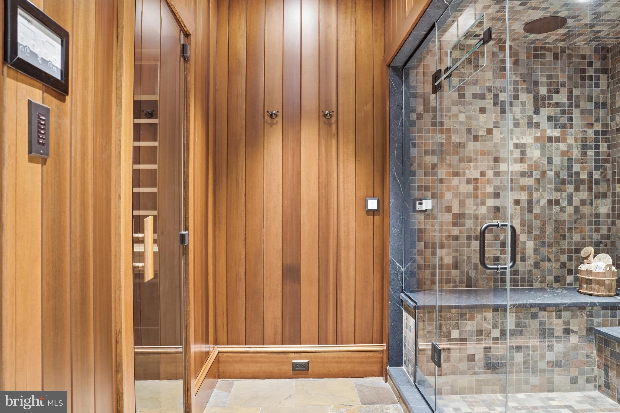 WELLINGTON - Residential