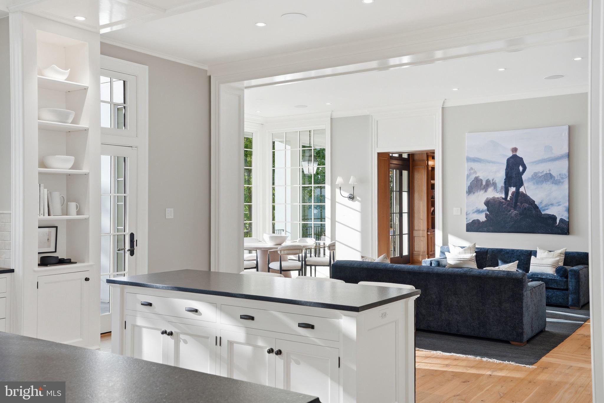 WELLINGTON - Residential
