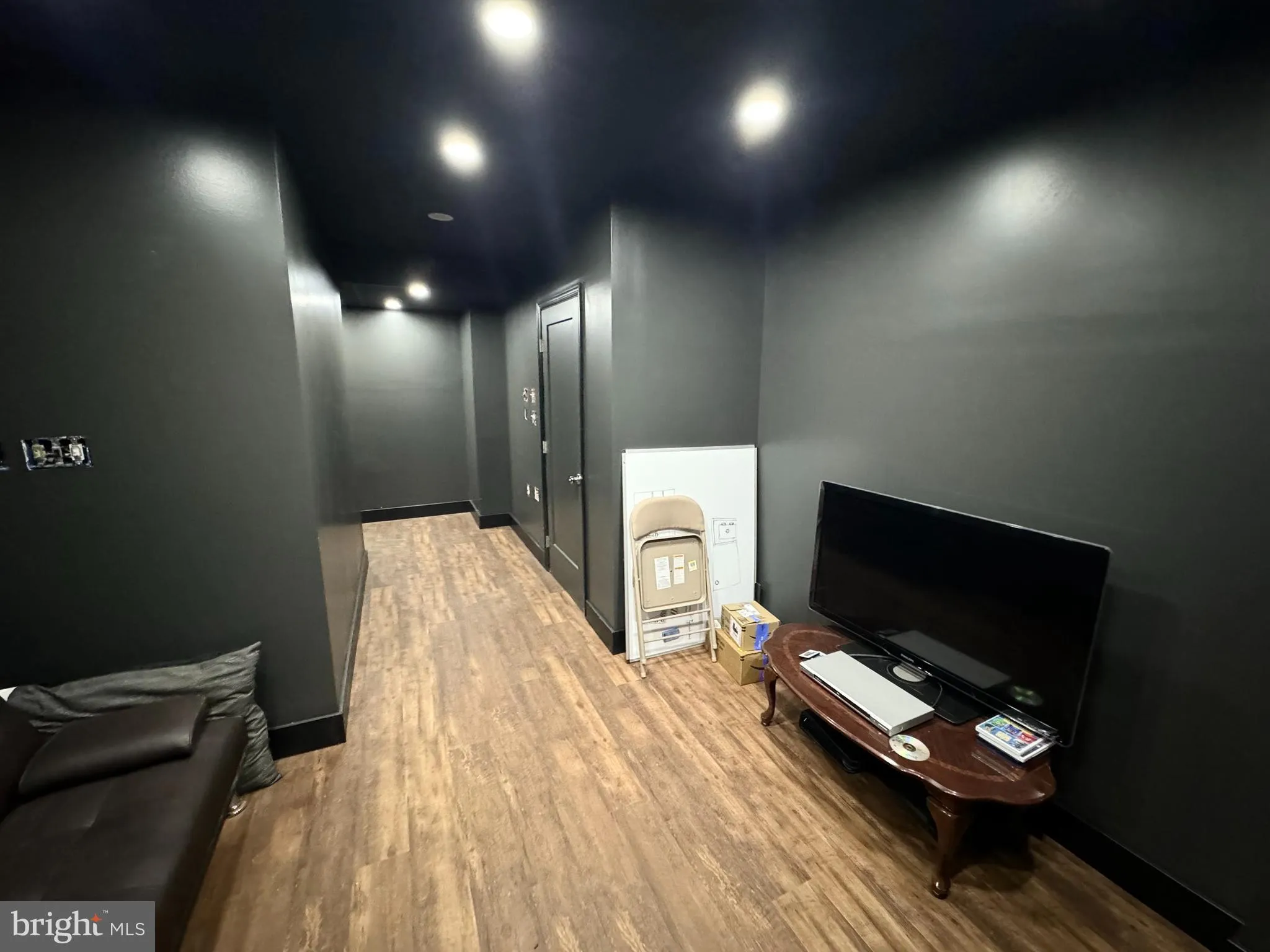 Manheim, Pennsylvania 17545, United States, ,Commercial,Active,43781