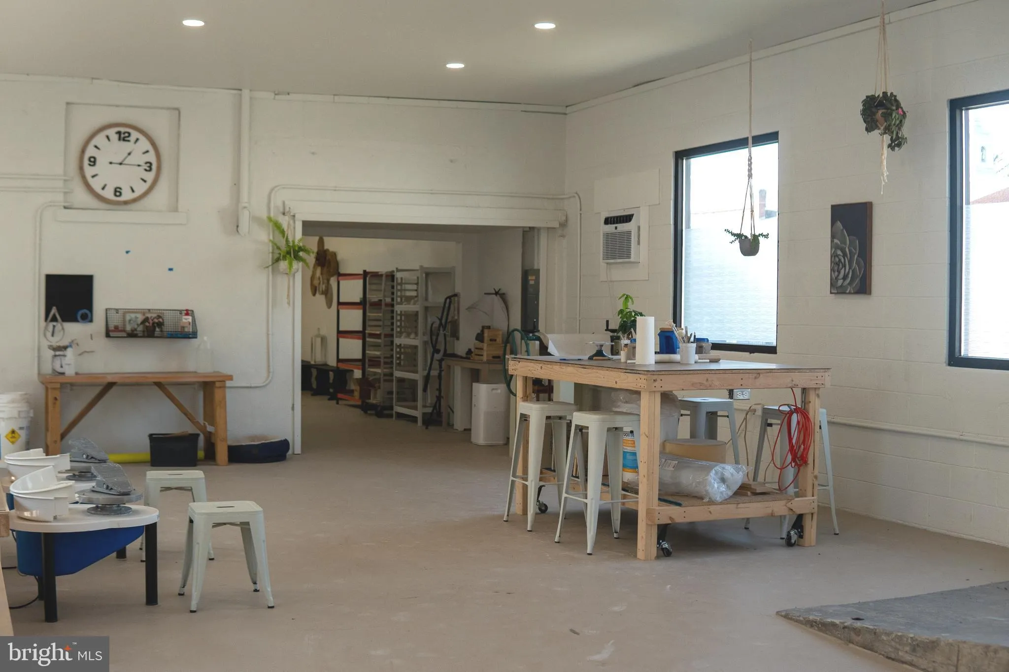 Manheim, Pennsylvania 17545, United States, ,Commercial,Active,43781