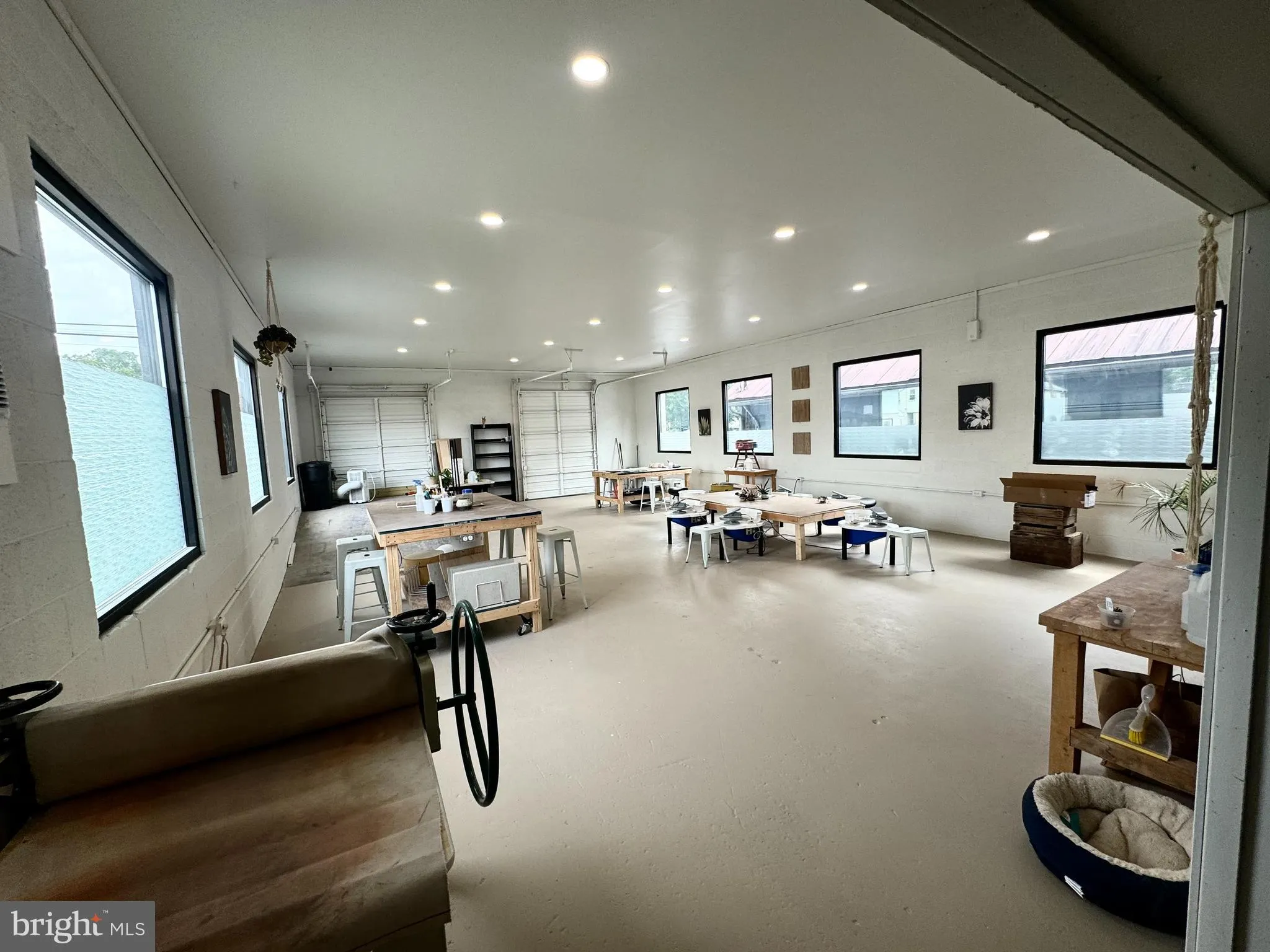 Manheim, Pennsylvania 17545, United States, ,Commercial,Active,43781