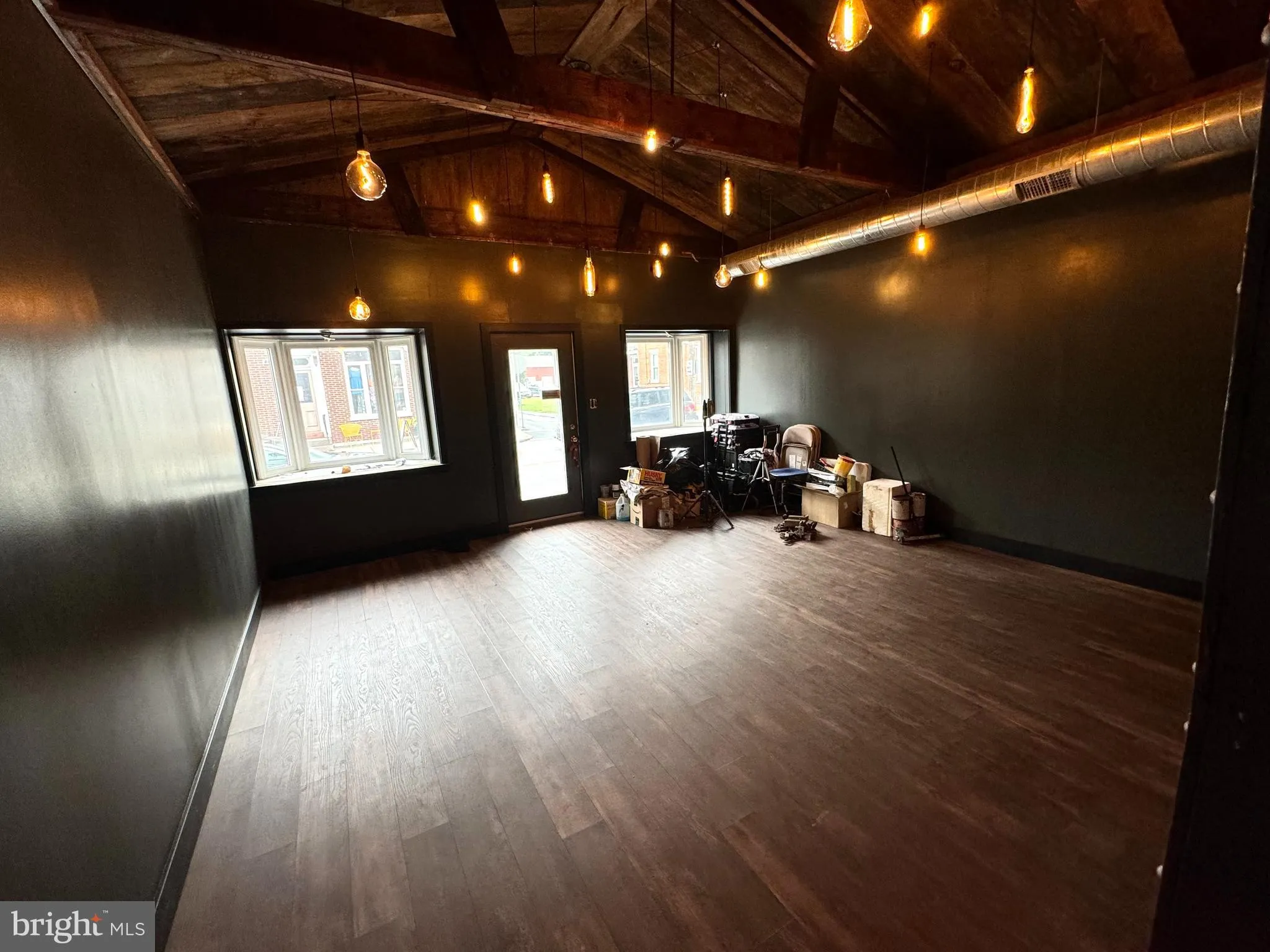 Manheim, Pennsylvania 17545, United States, ,Commercial,Active,43781