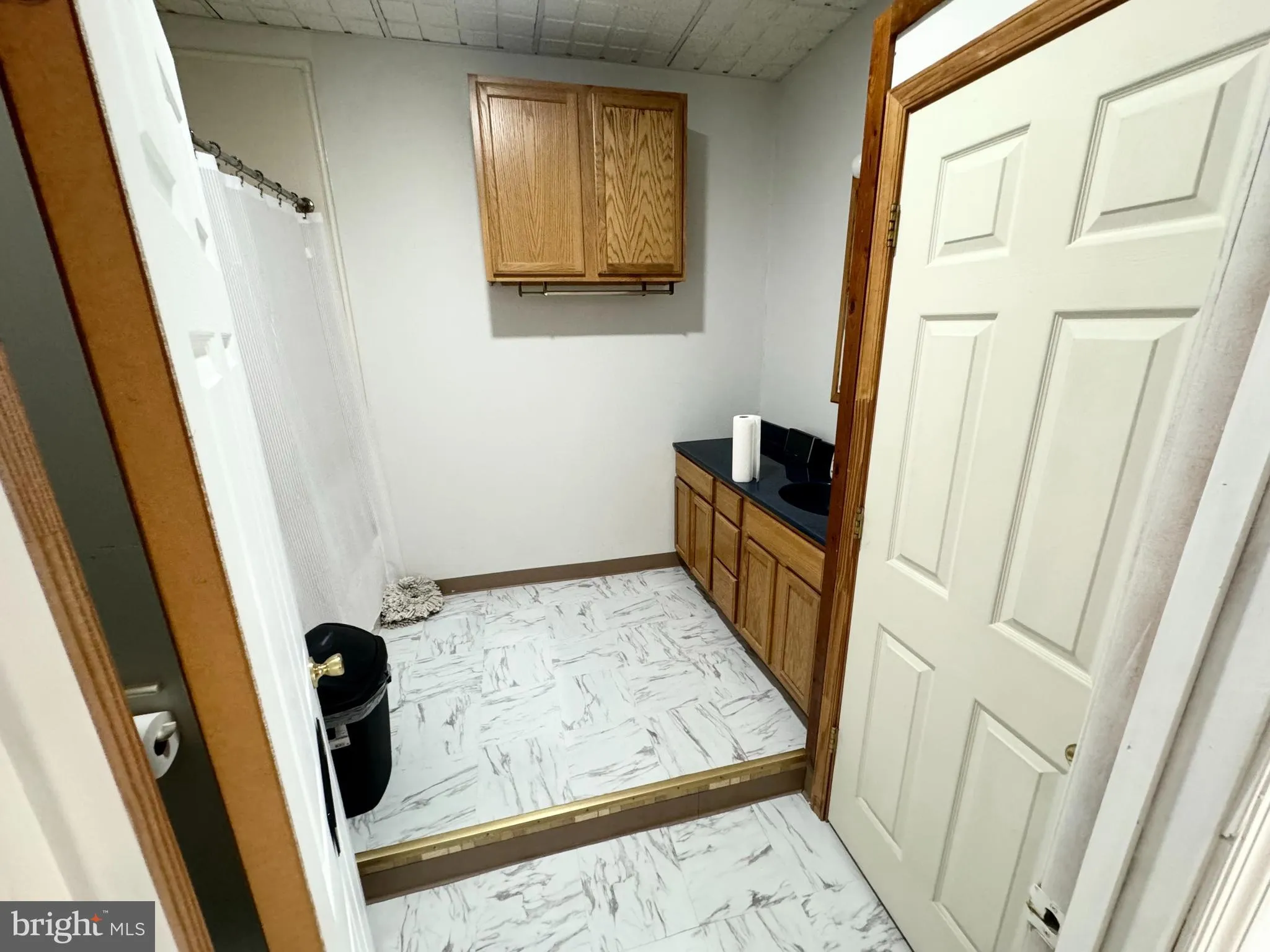 Manheim, Pennsylvania 17545, United States, ,Commercial,Active,43781