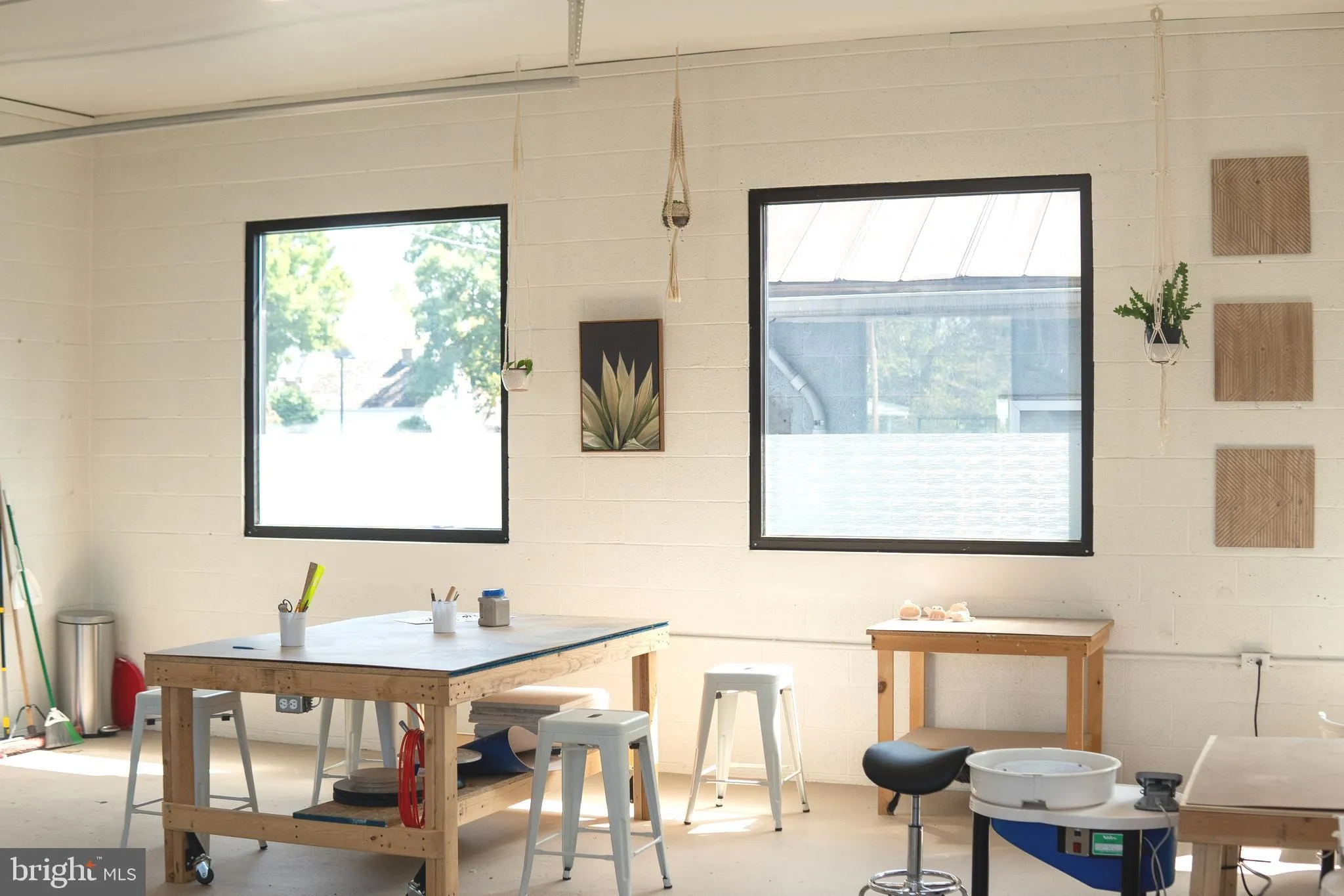 Manheim, Pennsylvania 17545, United States, ,Commercial,Active,43781