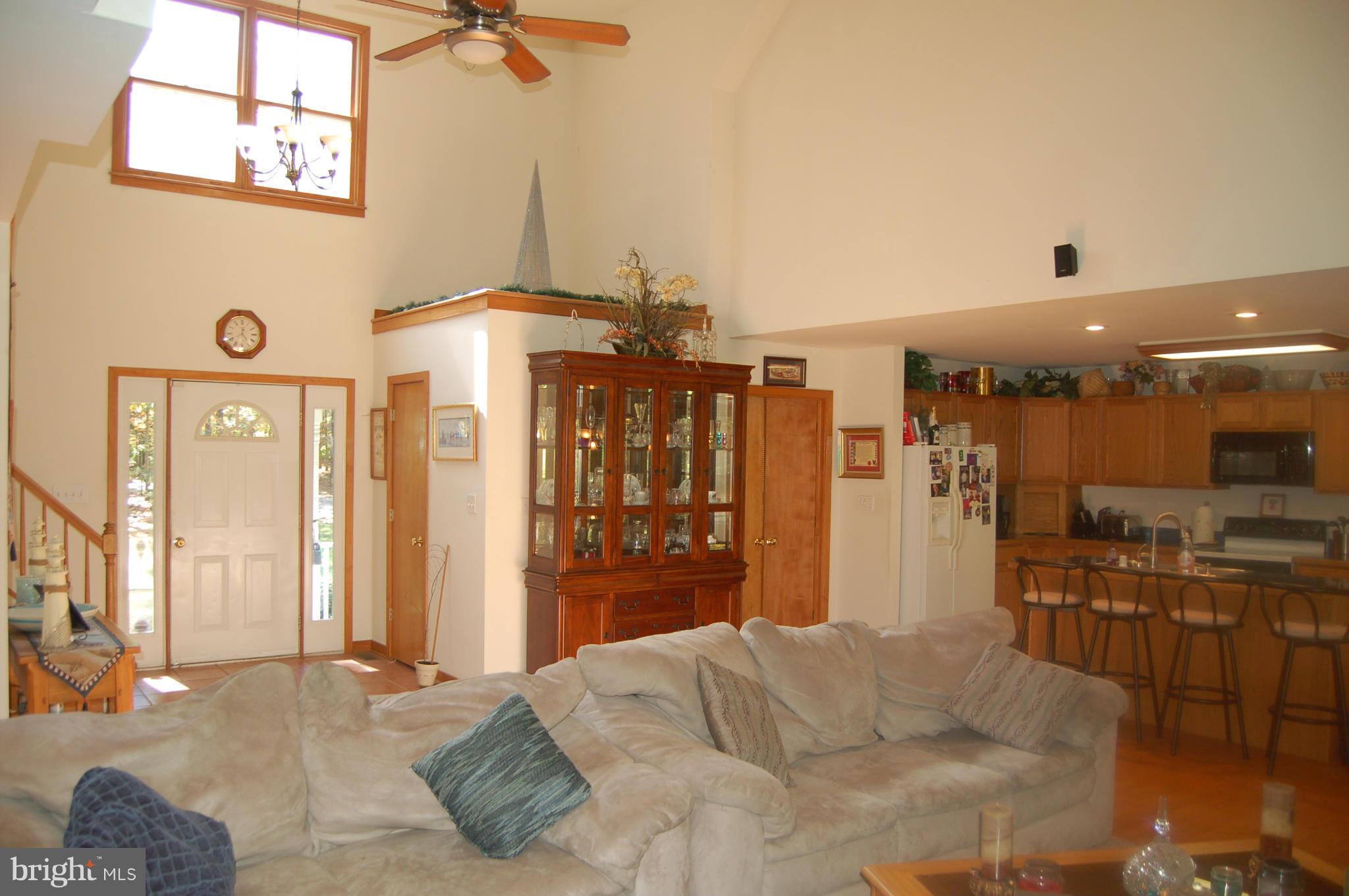 LAKELAND FOREST - Residential