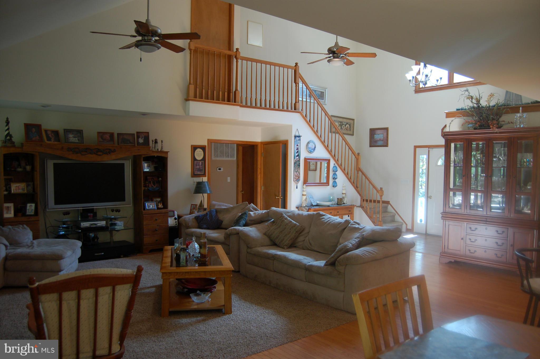 LAKELAND FOREST - Residential