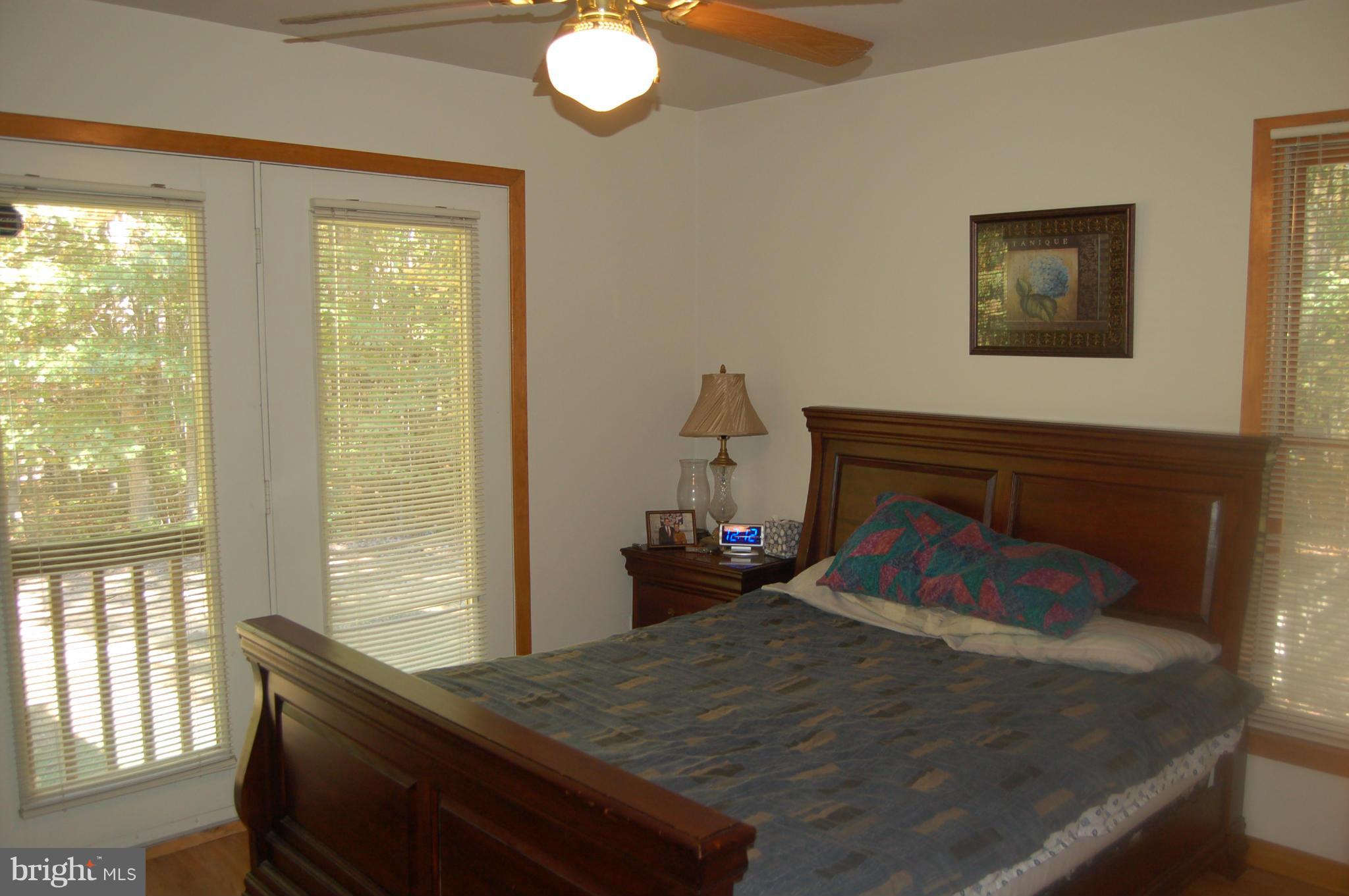 LAKELAND FOREST - Residential