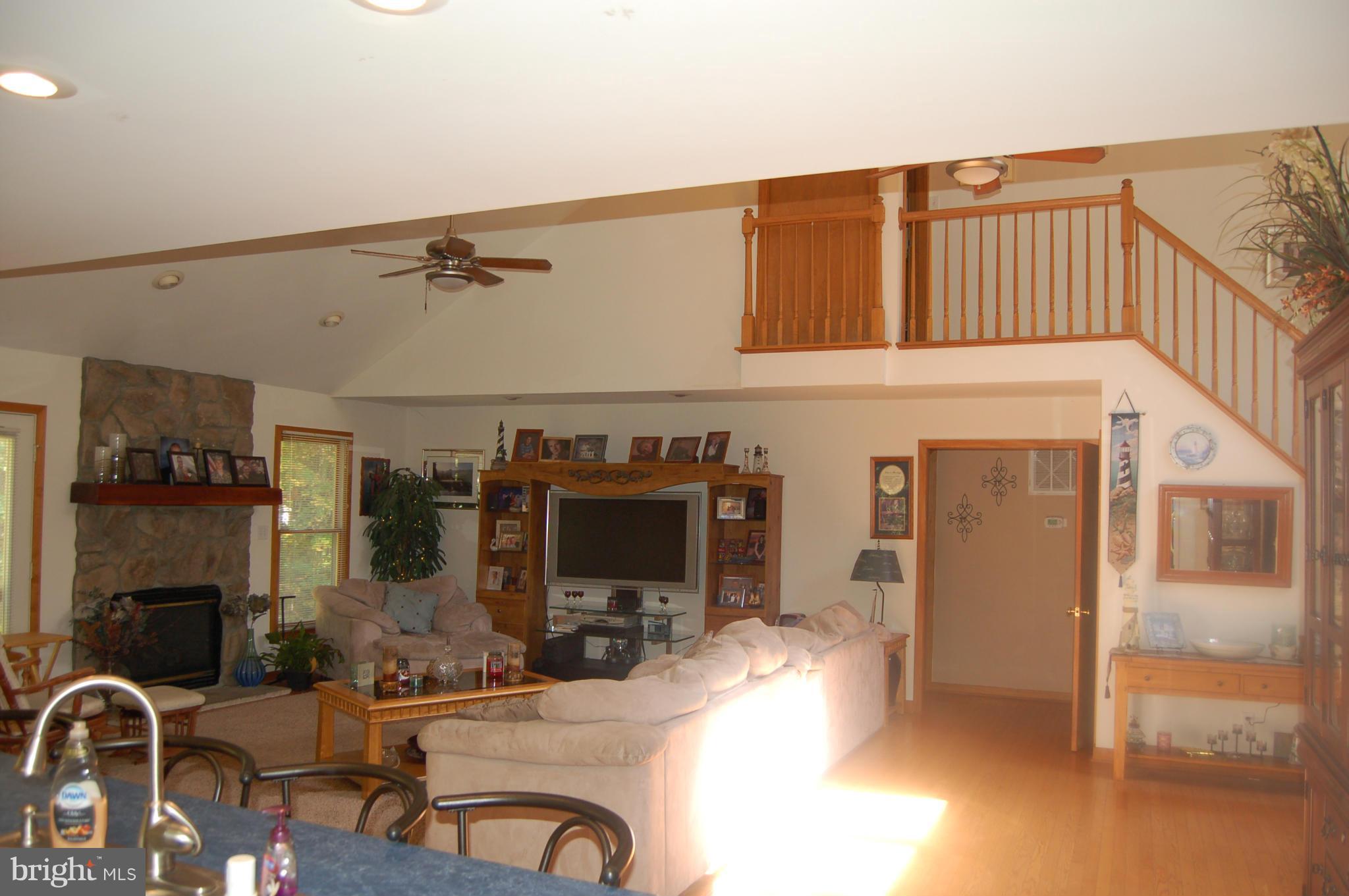 LAKELAND FOREST - Residential