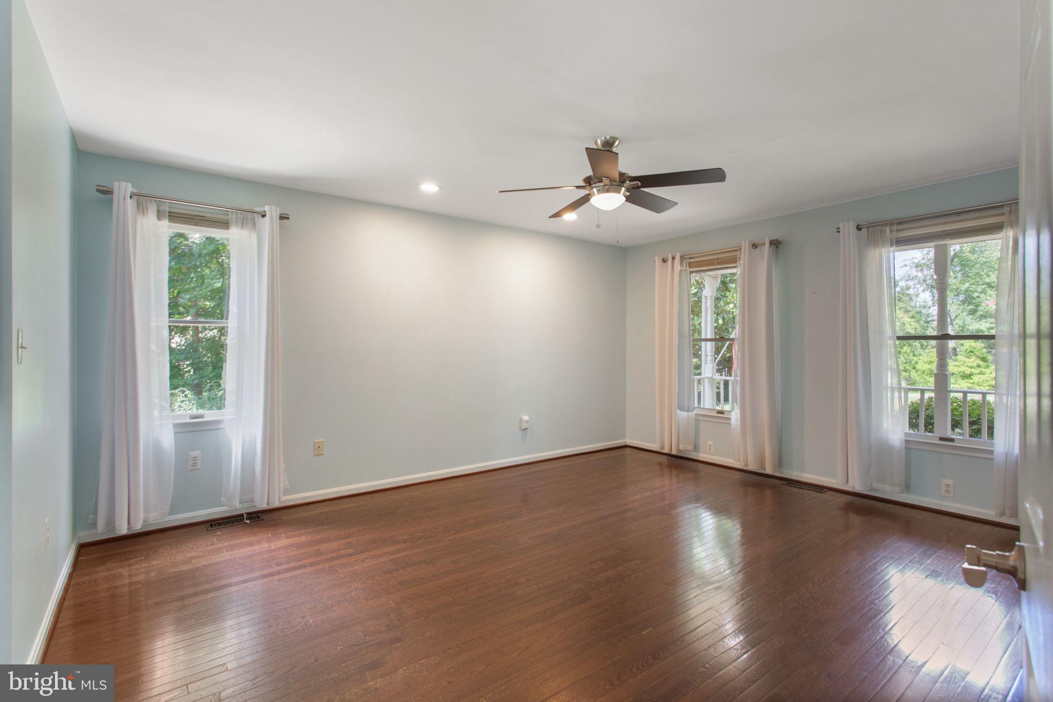 SAYBROOKE - Residential