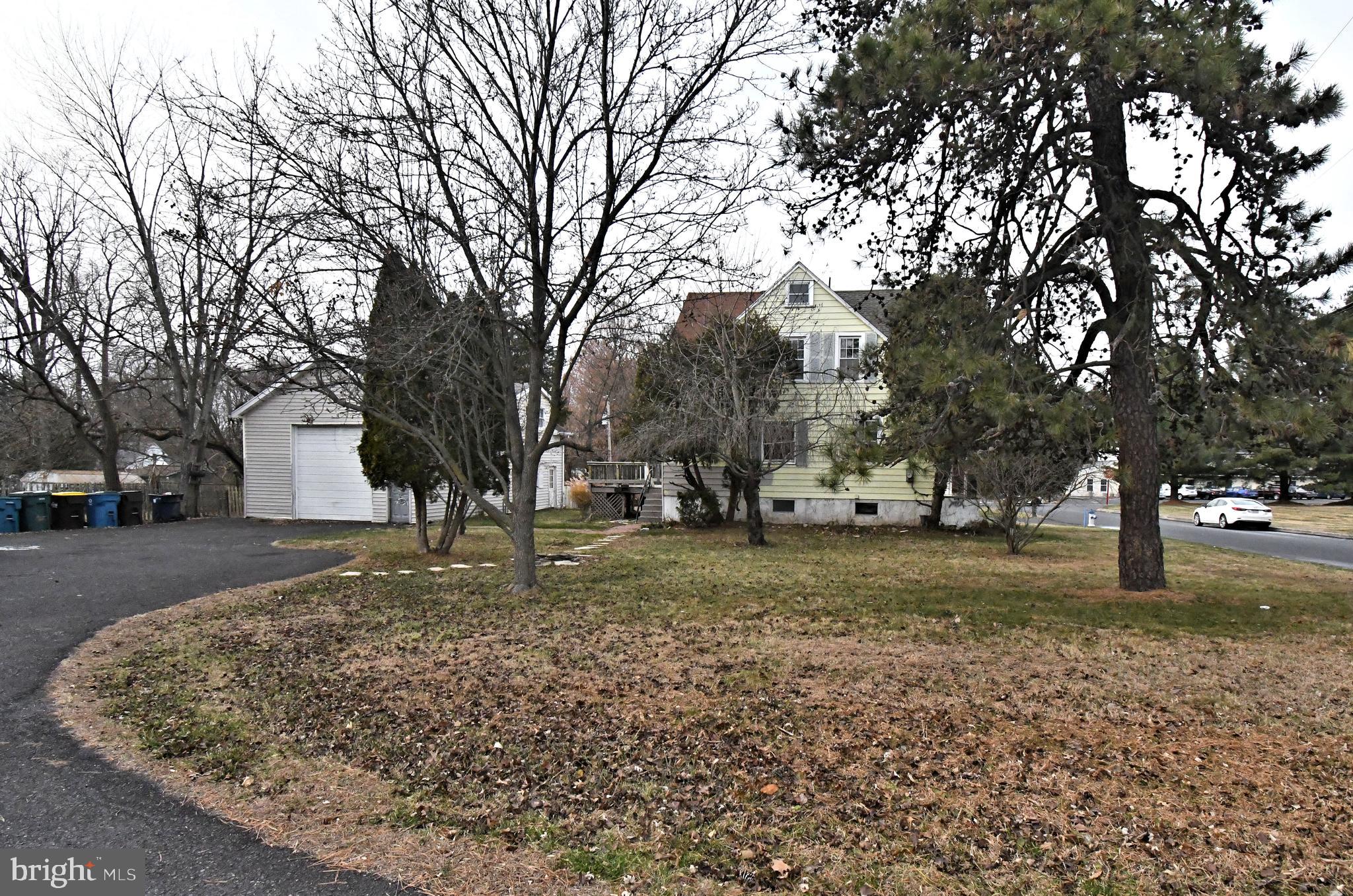 STONY BROOK - Residential