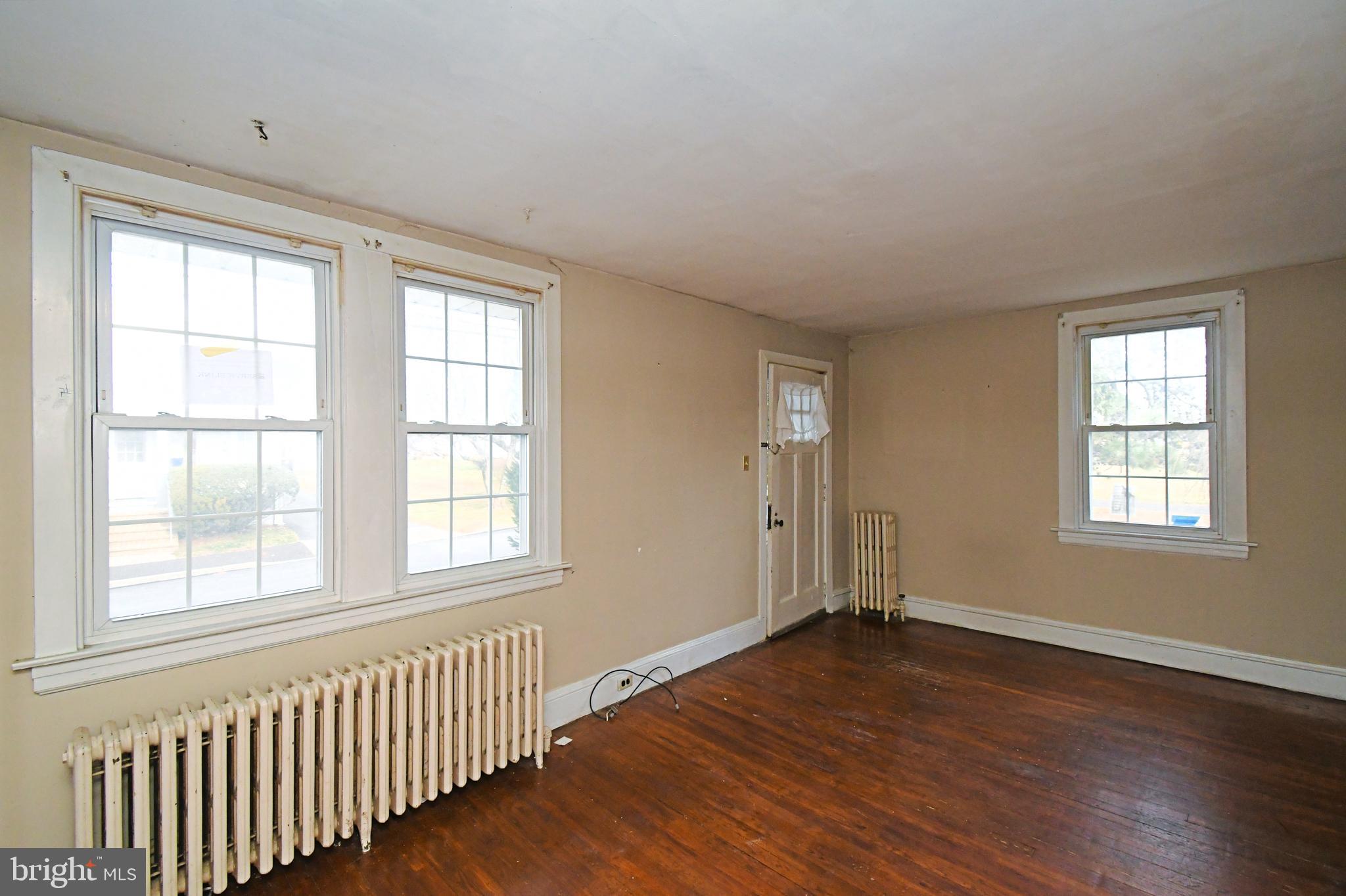 STONY BROOK - Residential