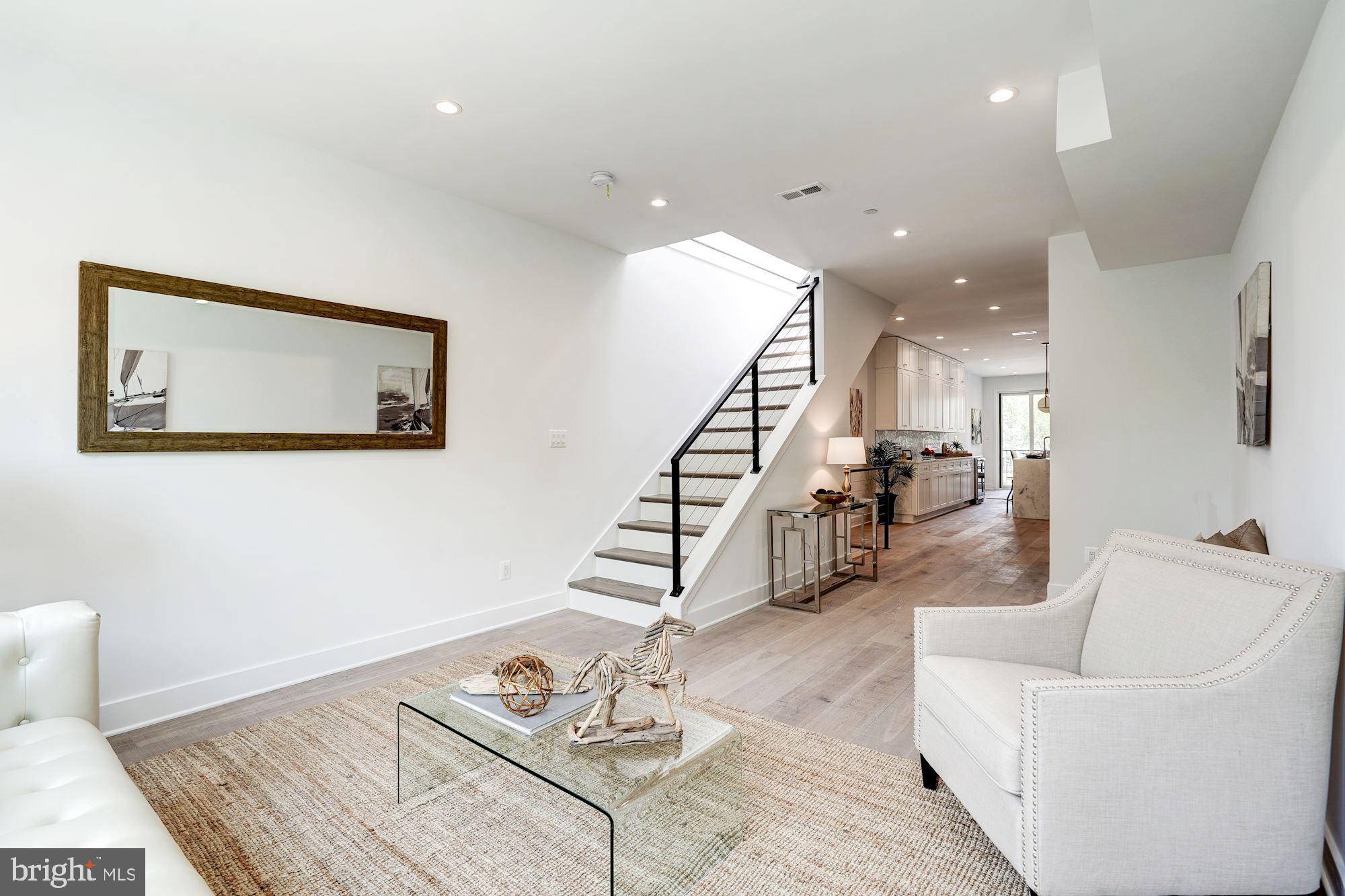 410 K STREET NE 1