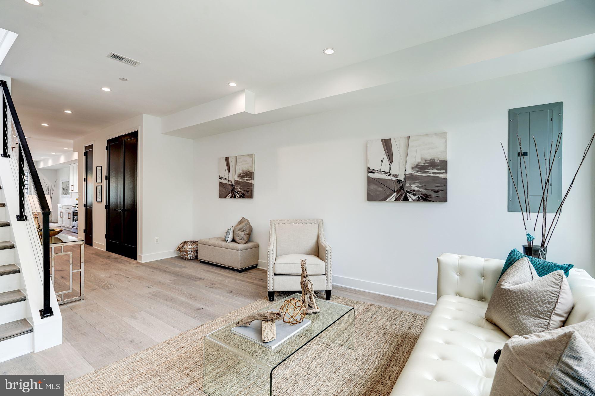 410 K STREET NE 1