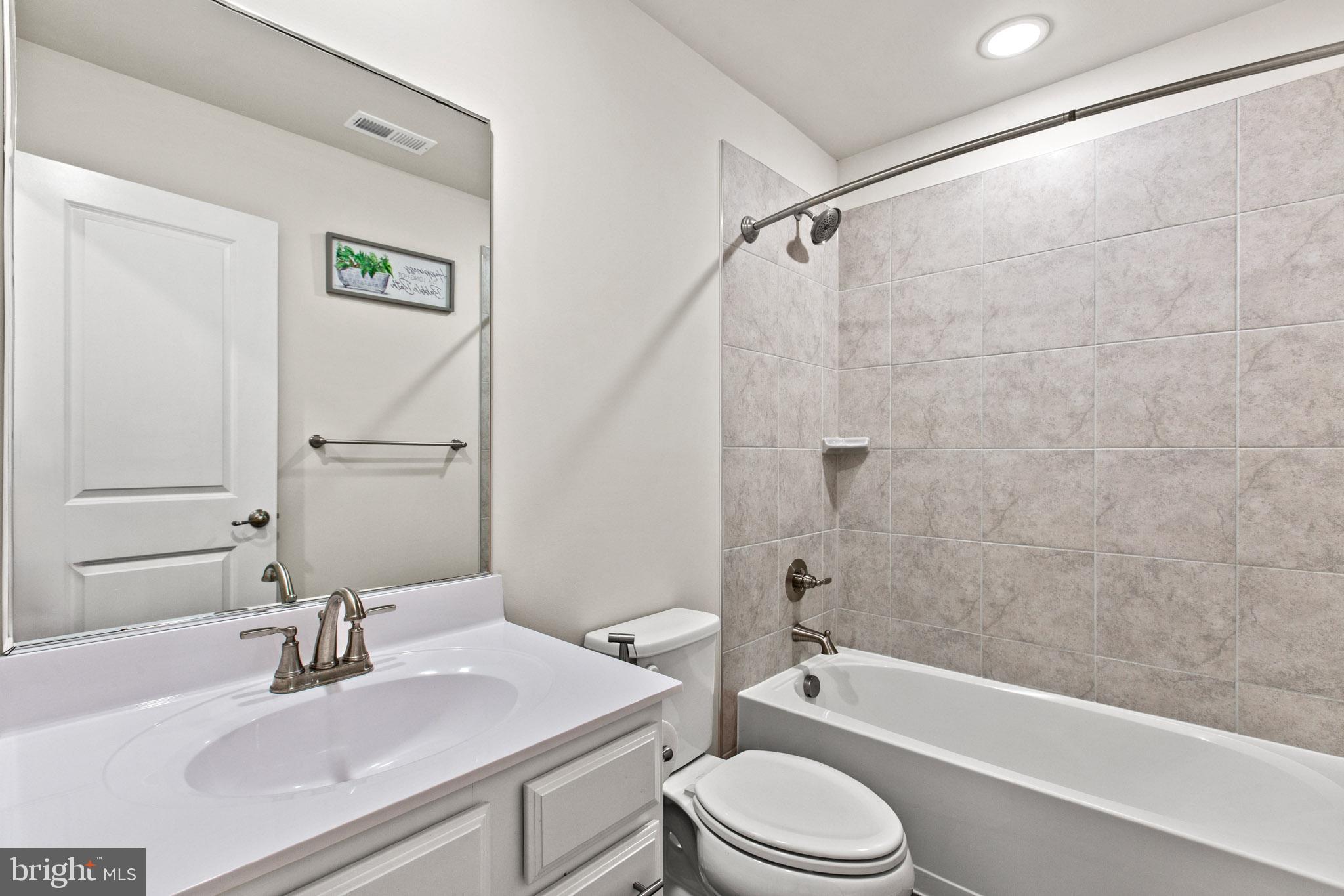 PARKSIDE - Residential