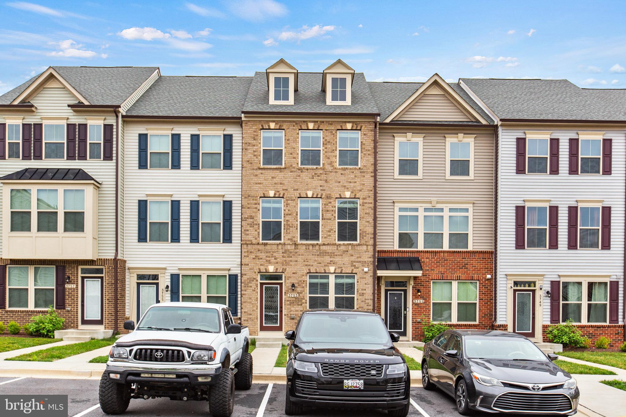 PARKSIDE - Residential