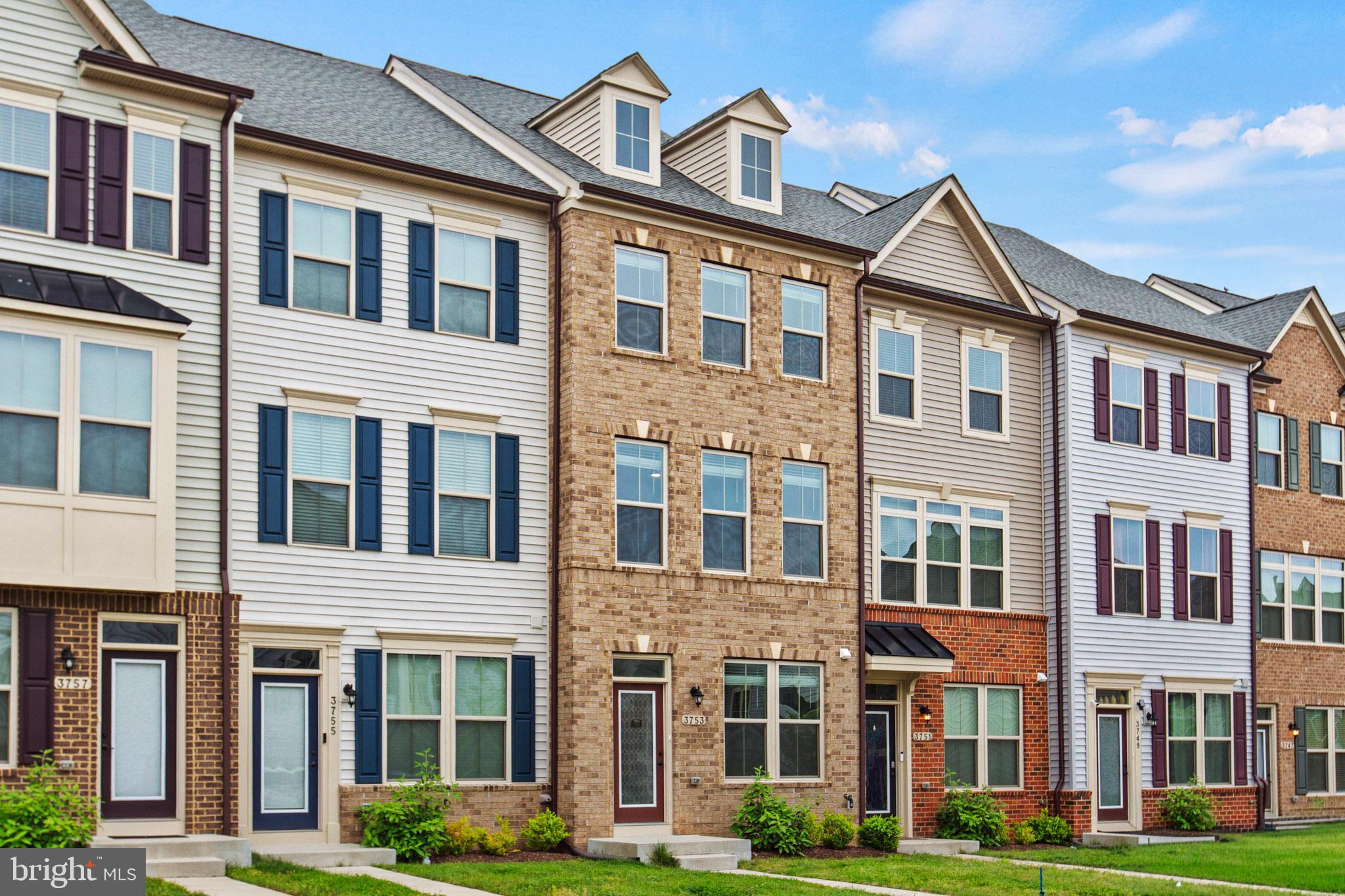 PARKSIDE - Residential