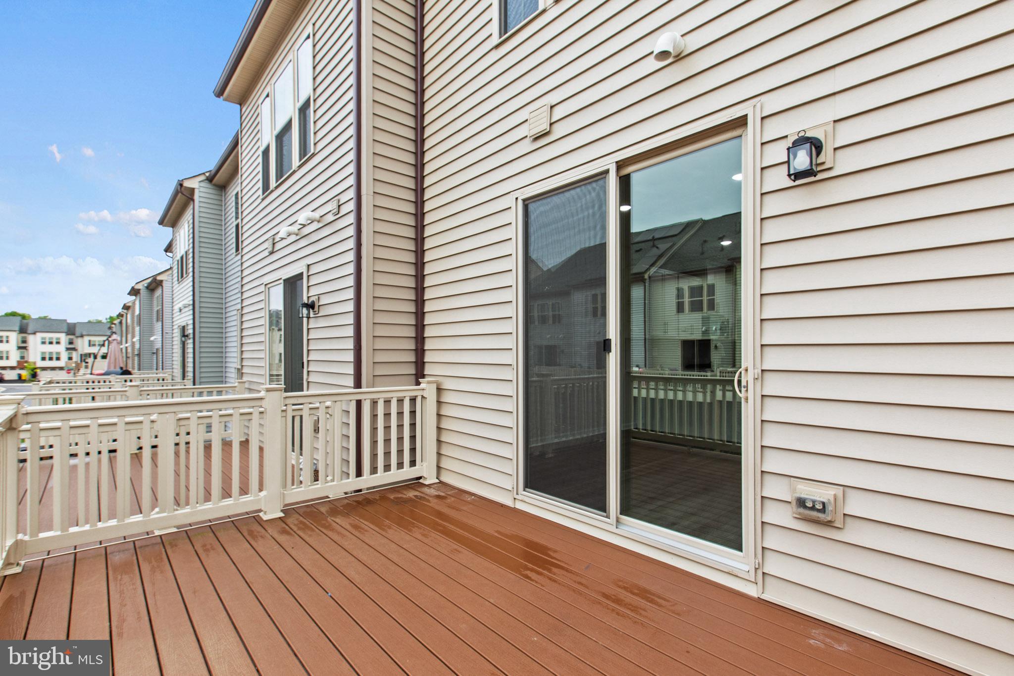 PARKSIDE - Residential