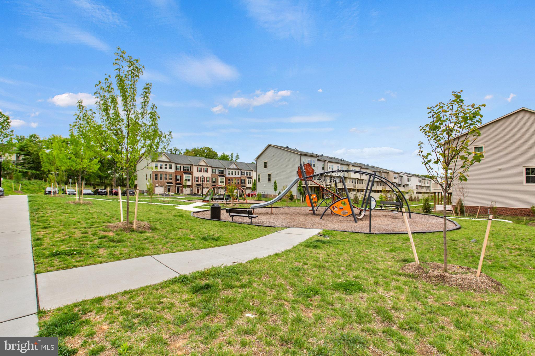 PARKSIDE - Residential