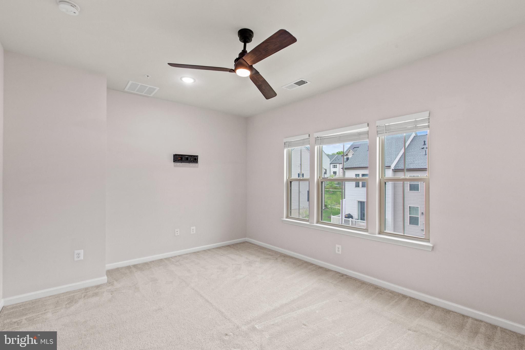 PARKSIDE - Residential