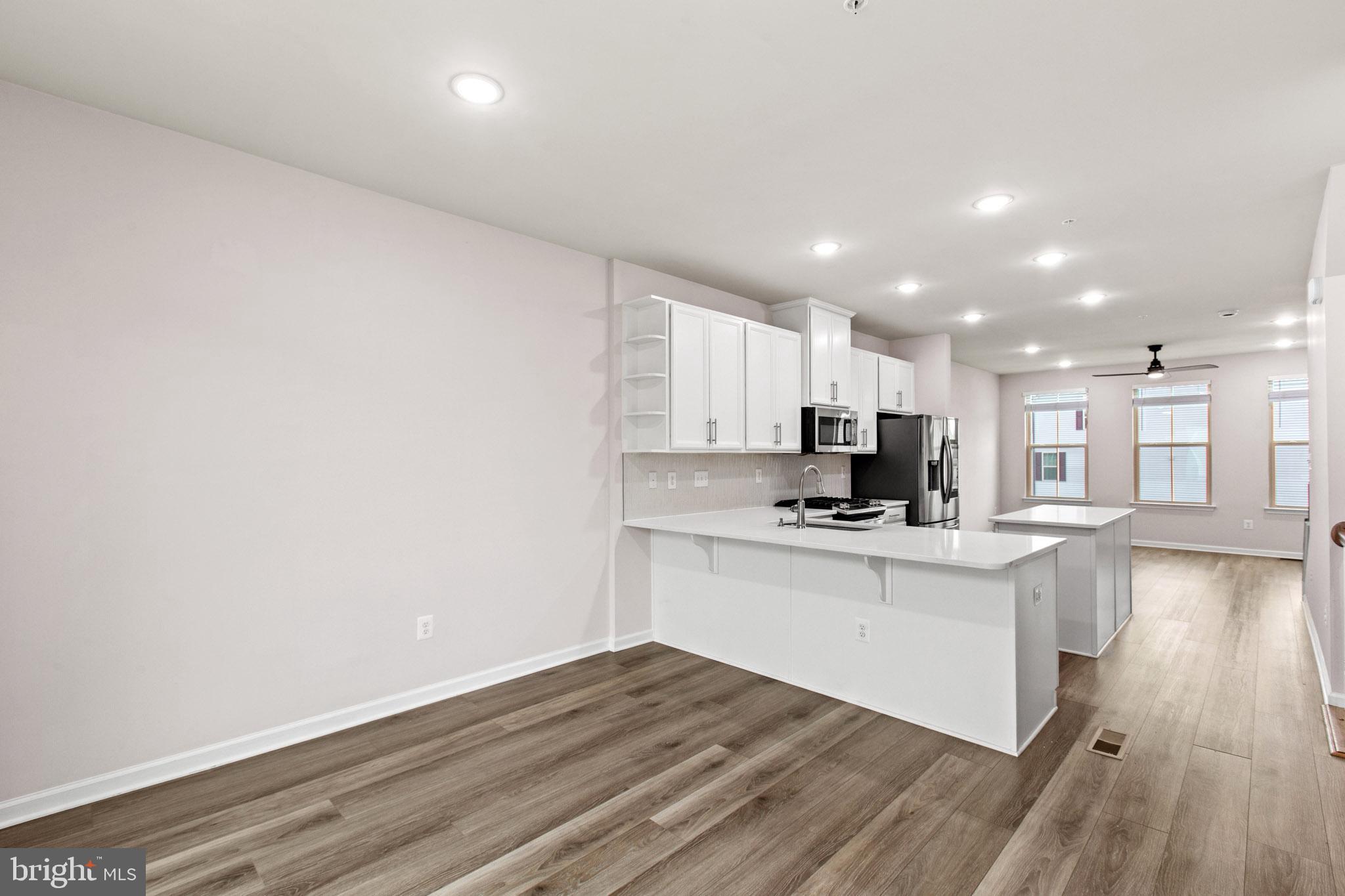 PARKSIDE - Residential