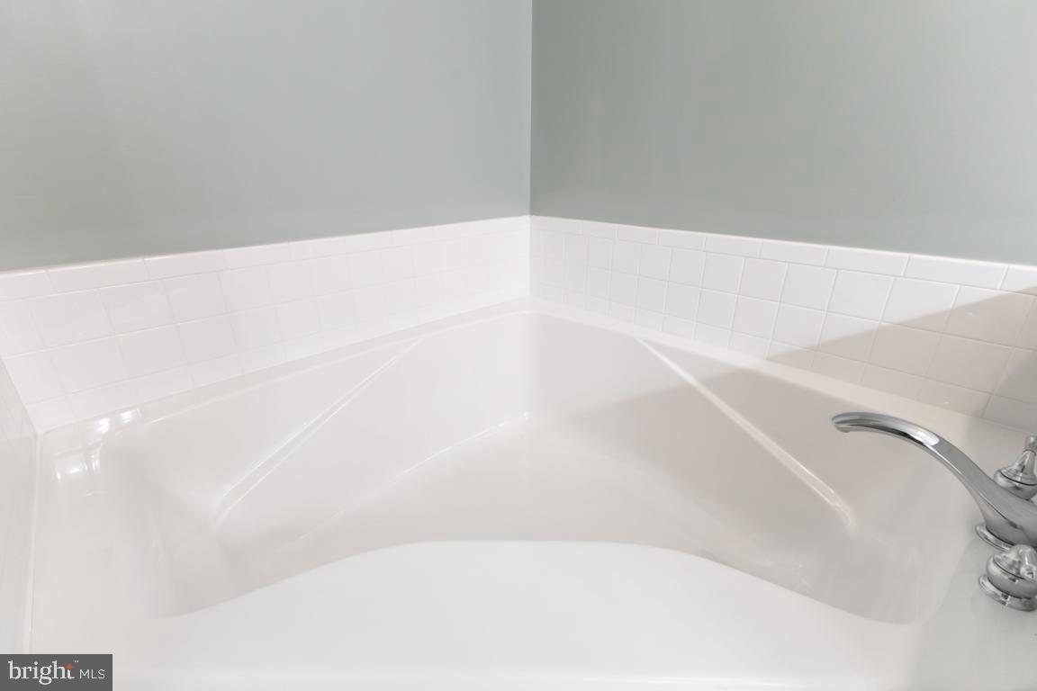 MILL CREEK - Residential