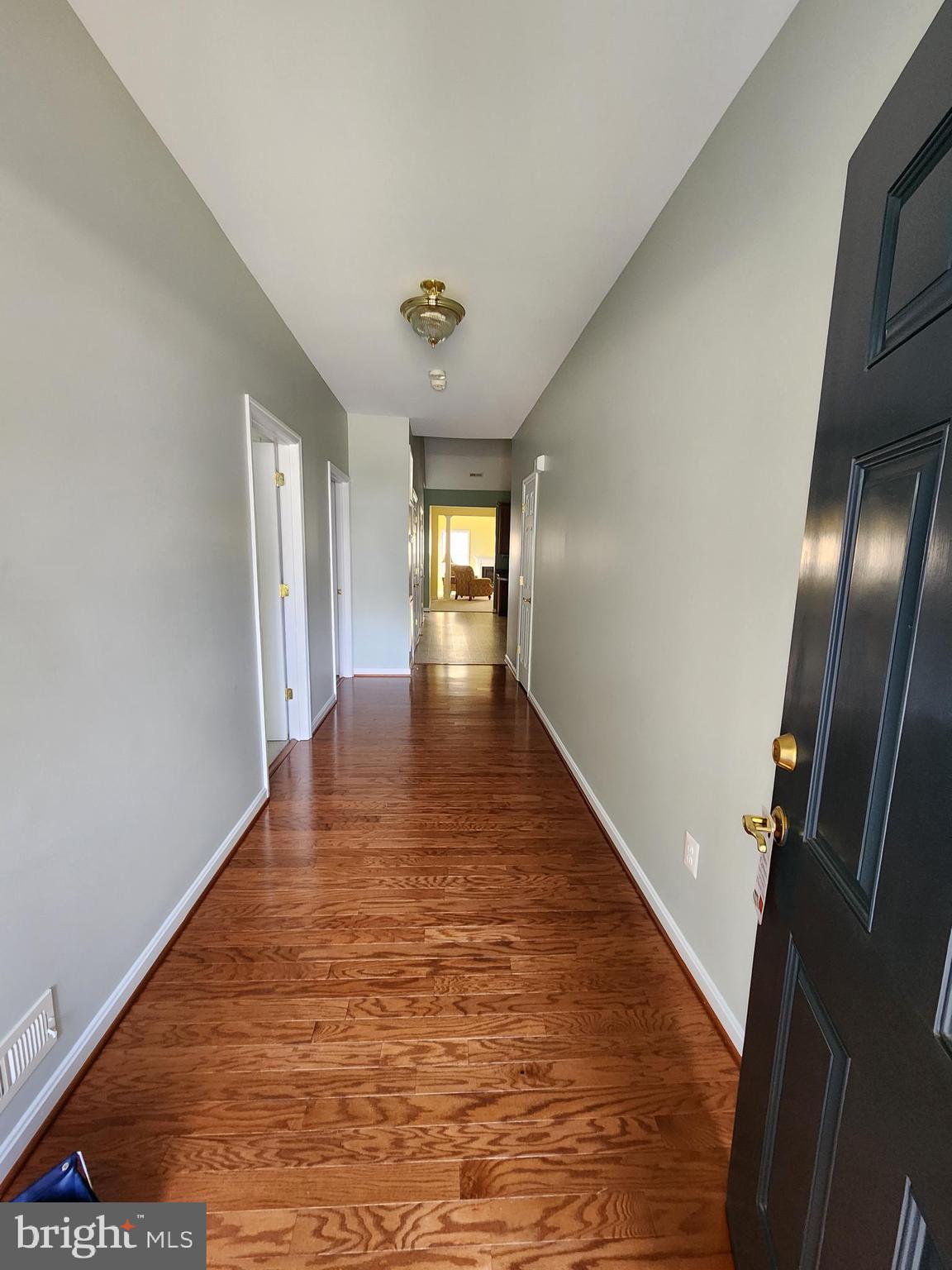 MILL CREEK - Residential