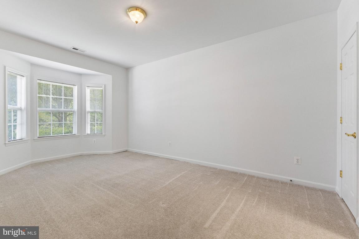 MILL CREEK - Residential