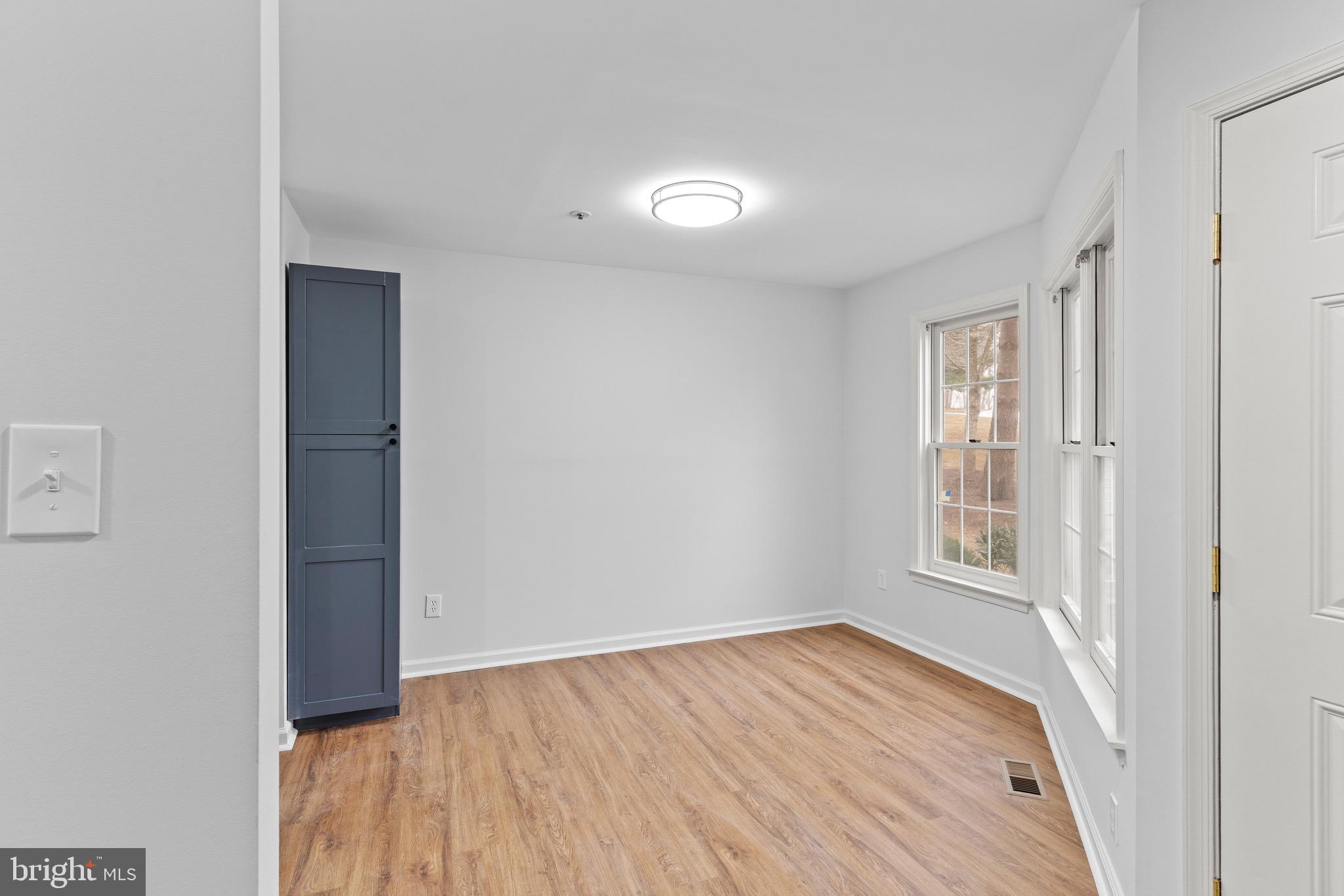 LANDINGS POINT CONDO - Residential