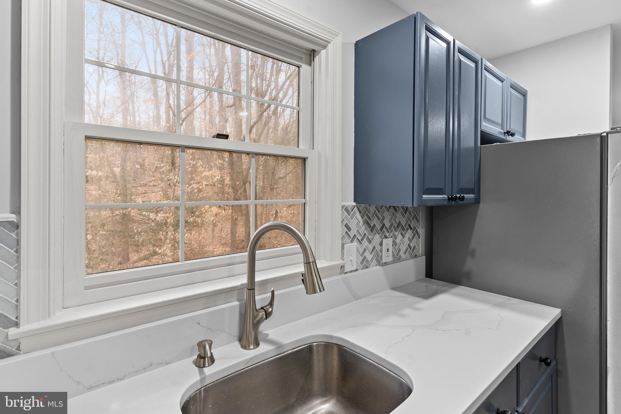 LANDINGS POINT CONDO - Residential