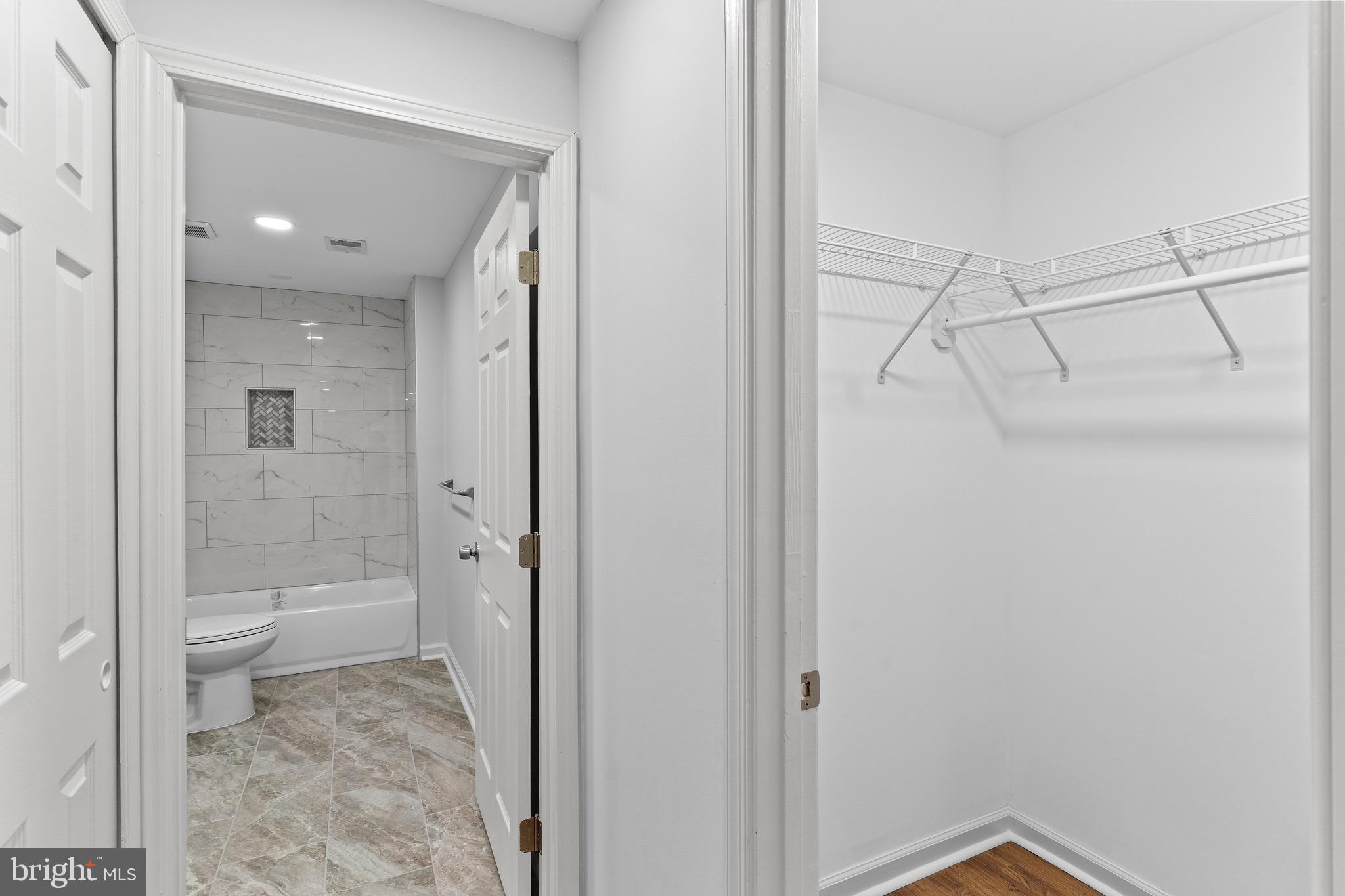 LANDINGS POINT CONDO - Residential