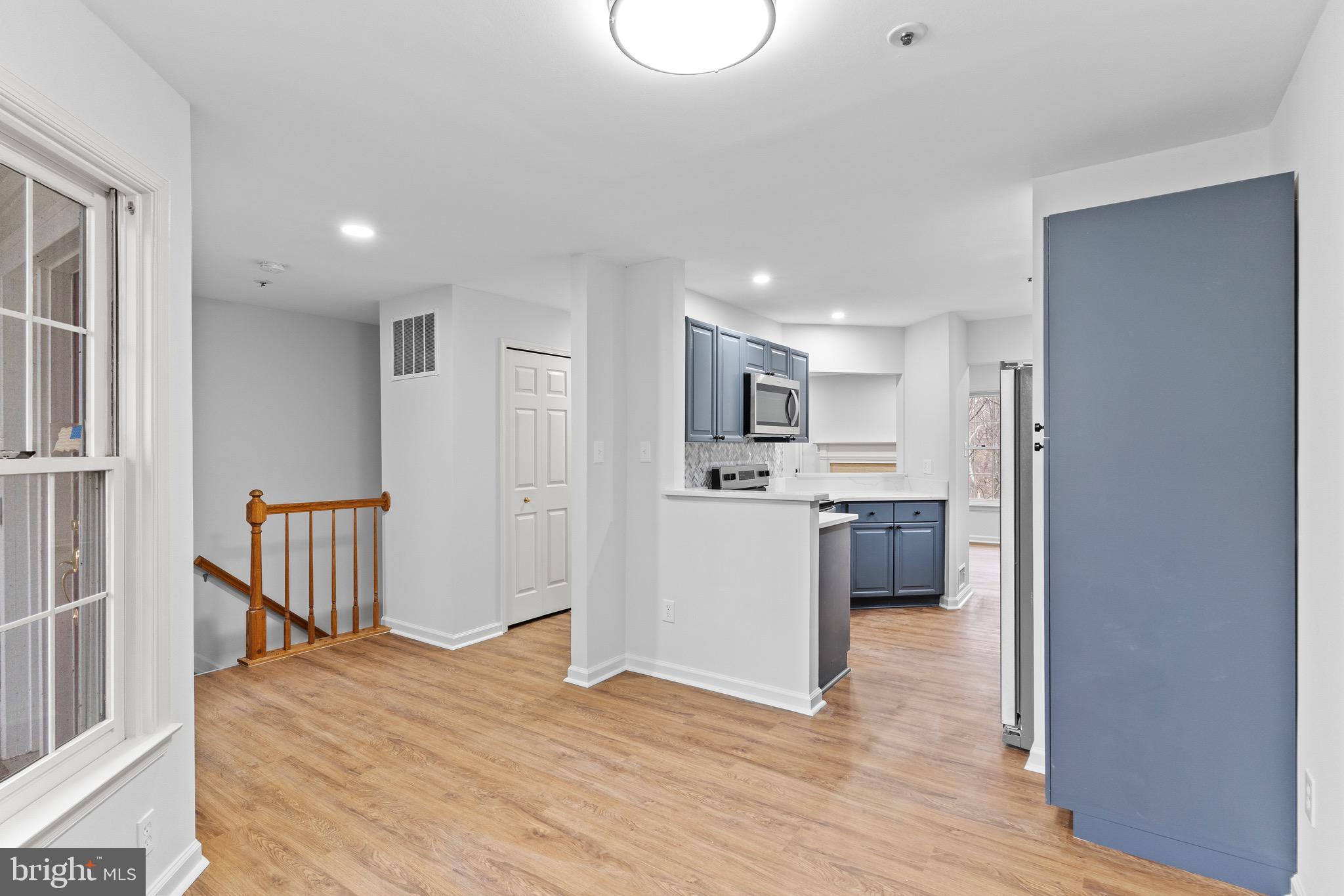 LANDINGS POINT CONDO - Residential