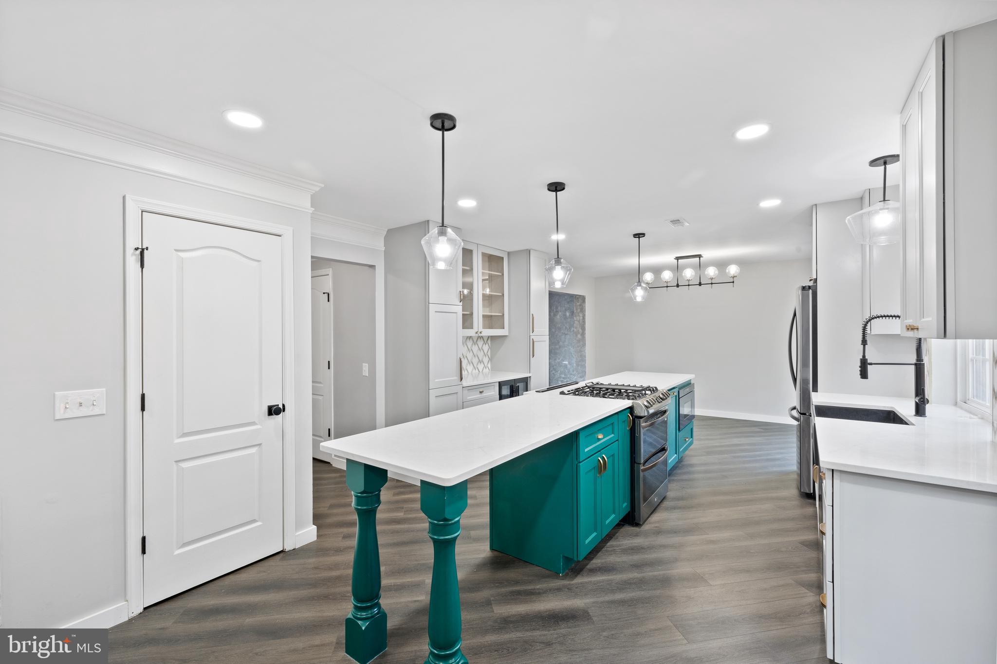 KINGSVIEW SUB - Residential Lease