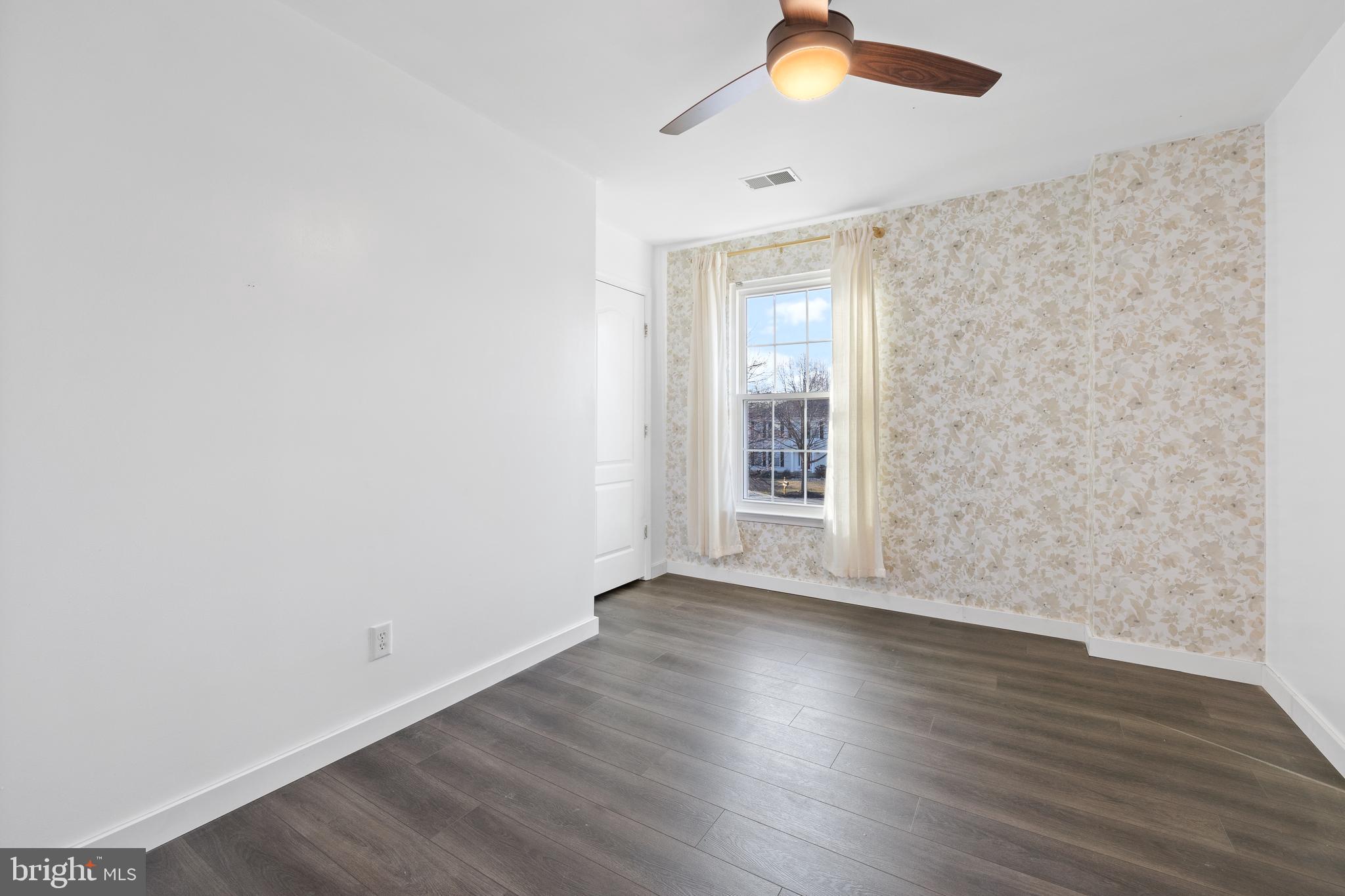 KINGSVIEW SUB - Residential Lease