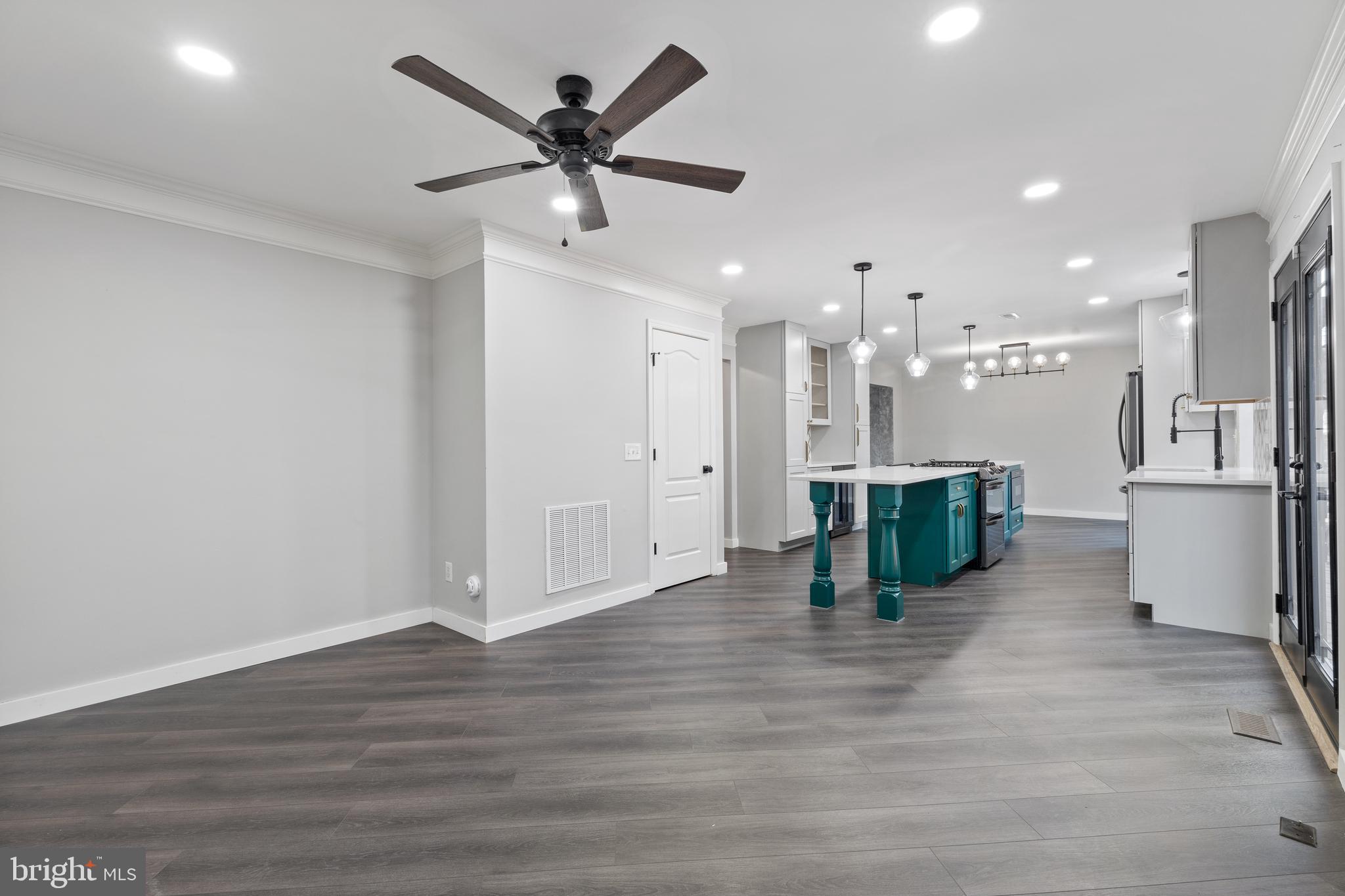 KINGSVIEW SUB - Residential Lease